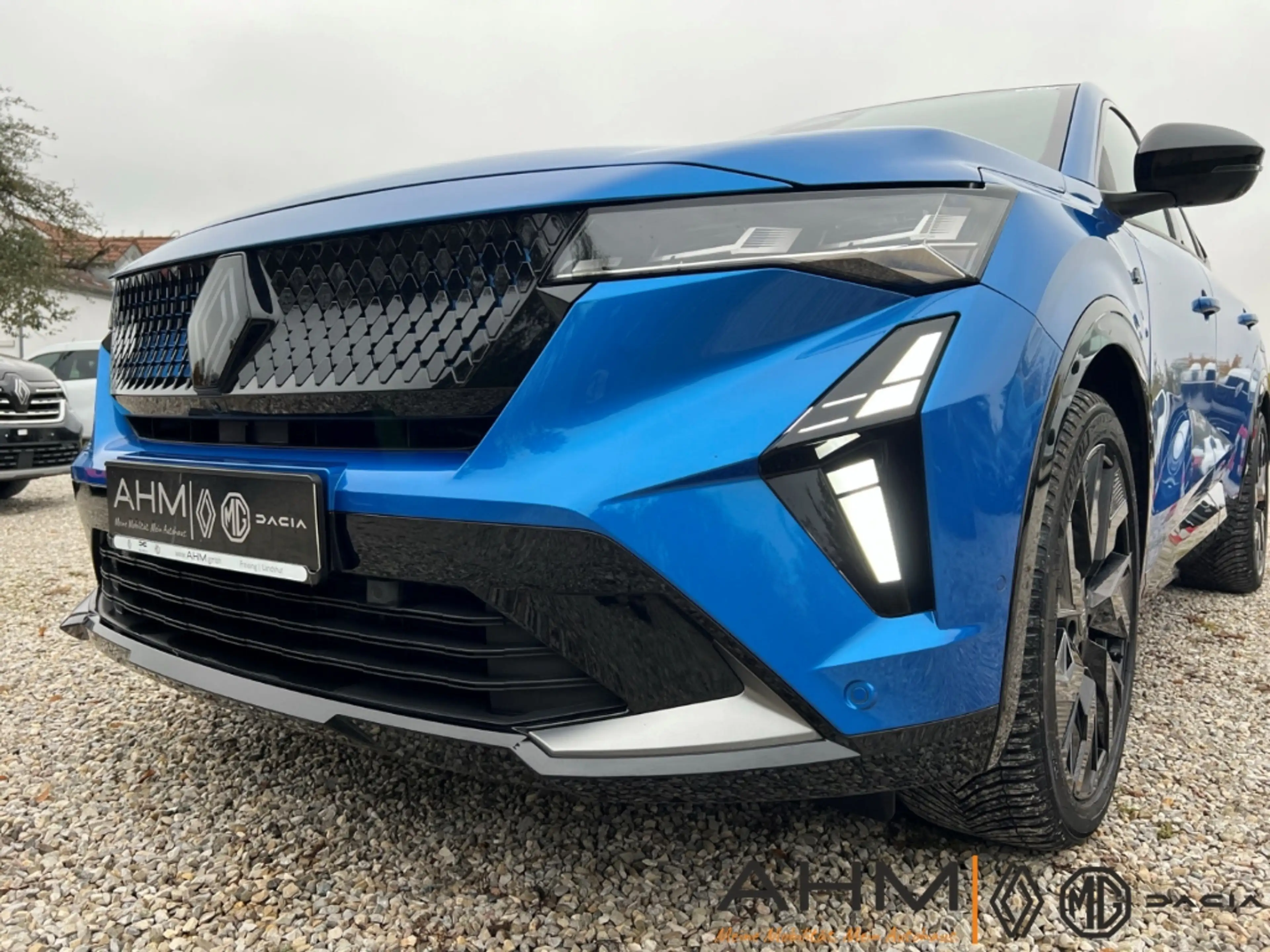 Renault Rafale 300 E-Tech Hyper Hybrid 4x4 Esprit Alpine — photo 7