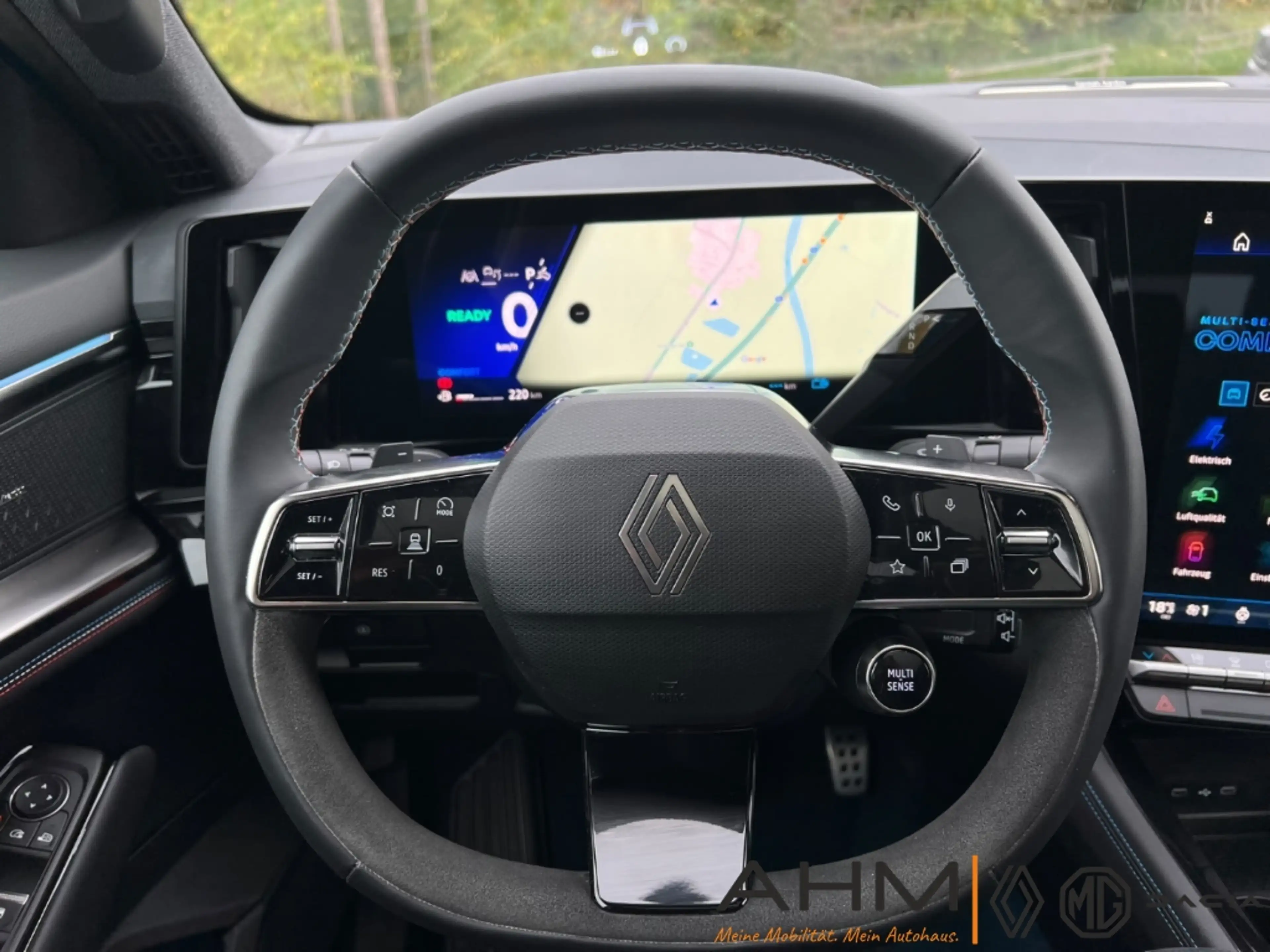 Renault Rafale 300 E-Tech Hyper Hybrid 4x4 Esprit Alpine — photo 23