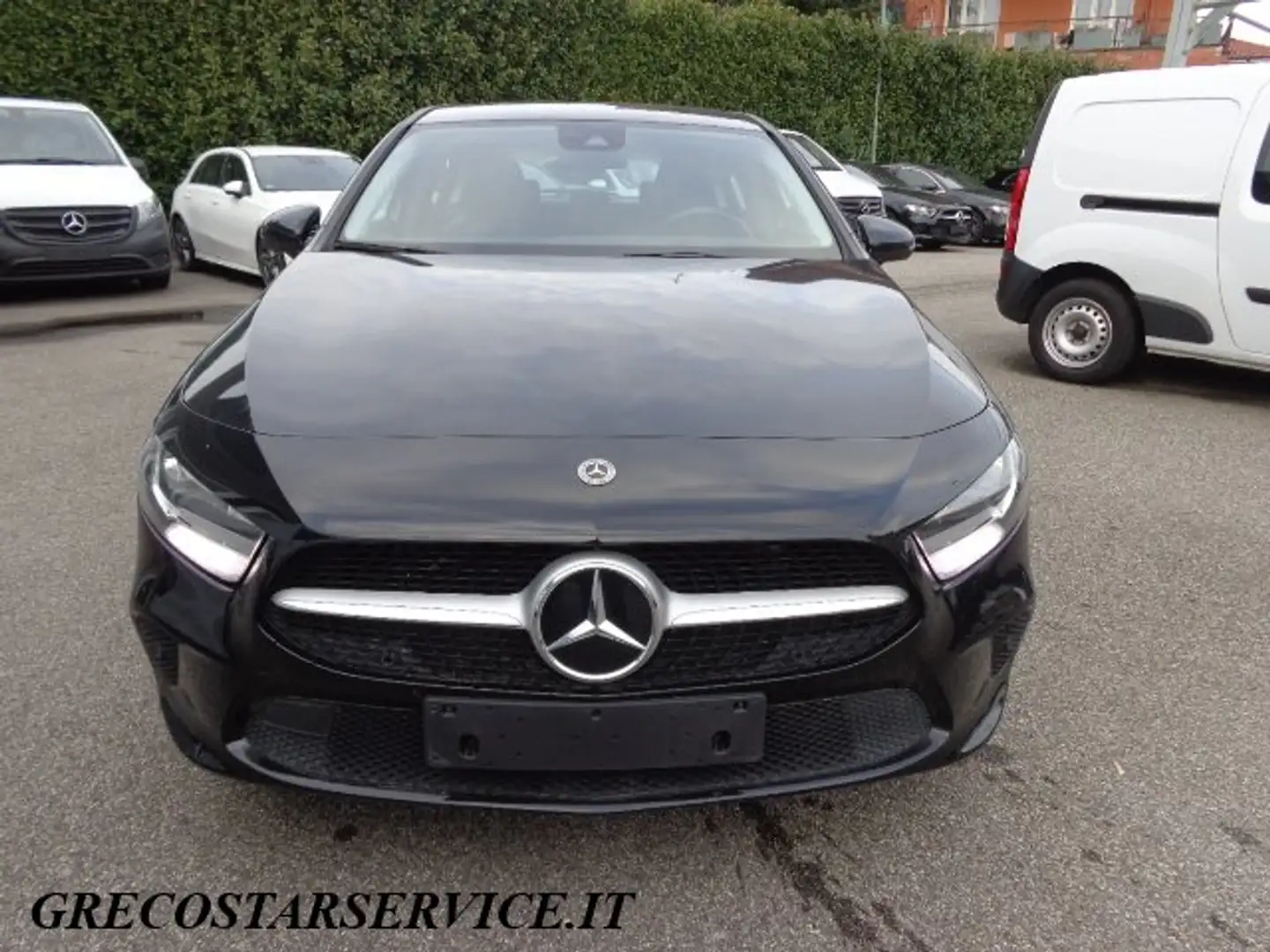 Mercedes-Benz A 180 Sport CAR PLAY / ANDROID AUTO Full-optional Negro - 2