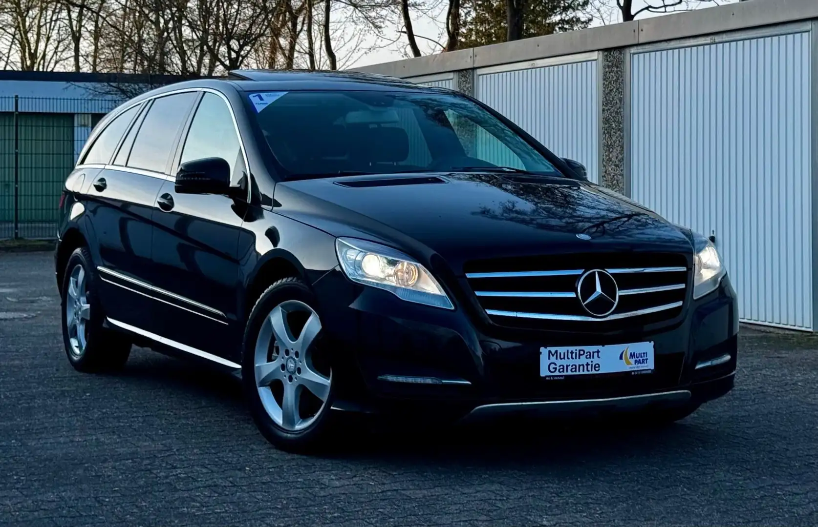 Mercedes-Benz R 350 L CDI 4Matic Schwarz - 1