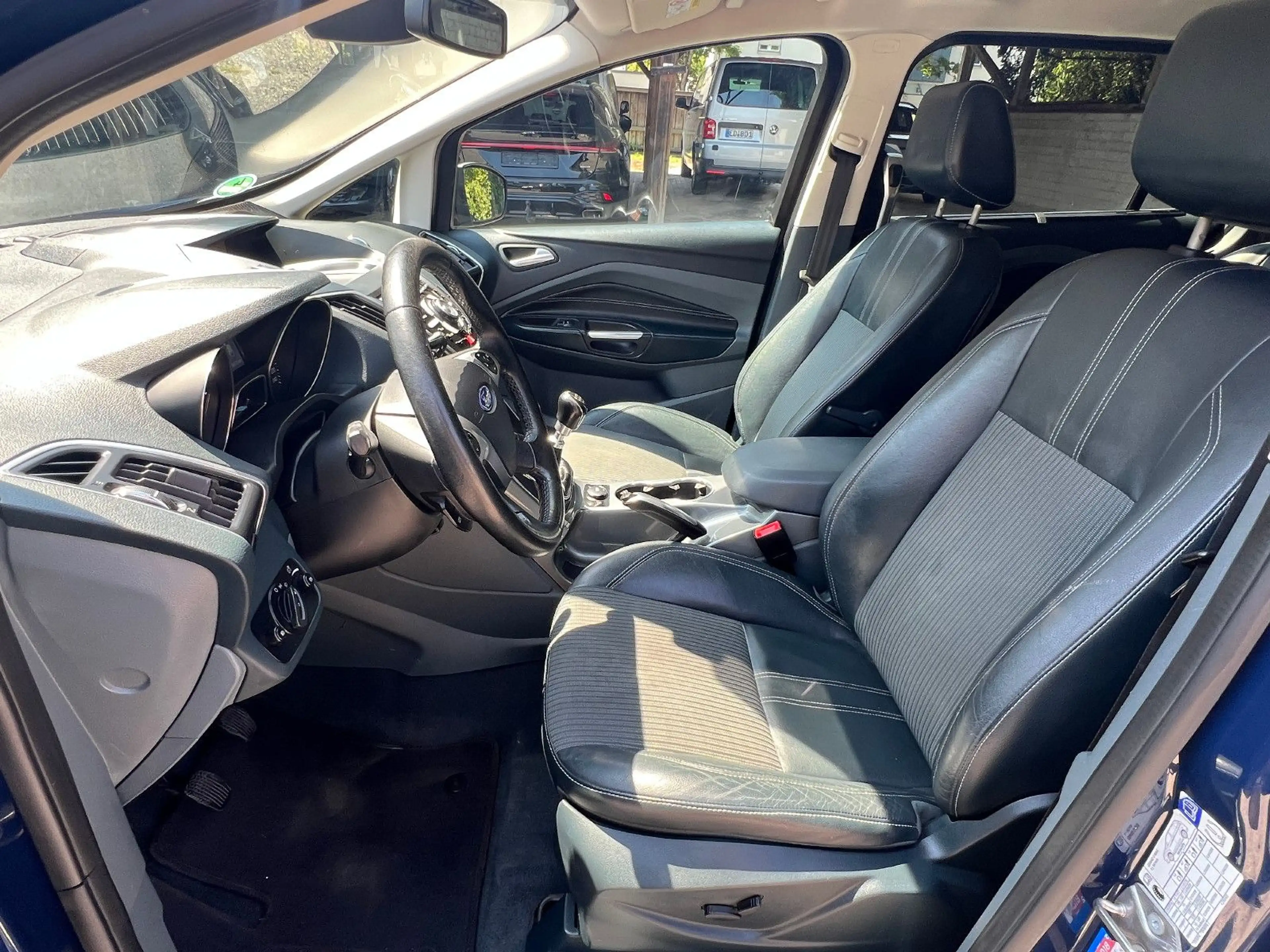 Ford Grand C-Max 2,0 TDCi Titanium S-Heft 7-Sitzer — photo 11