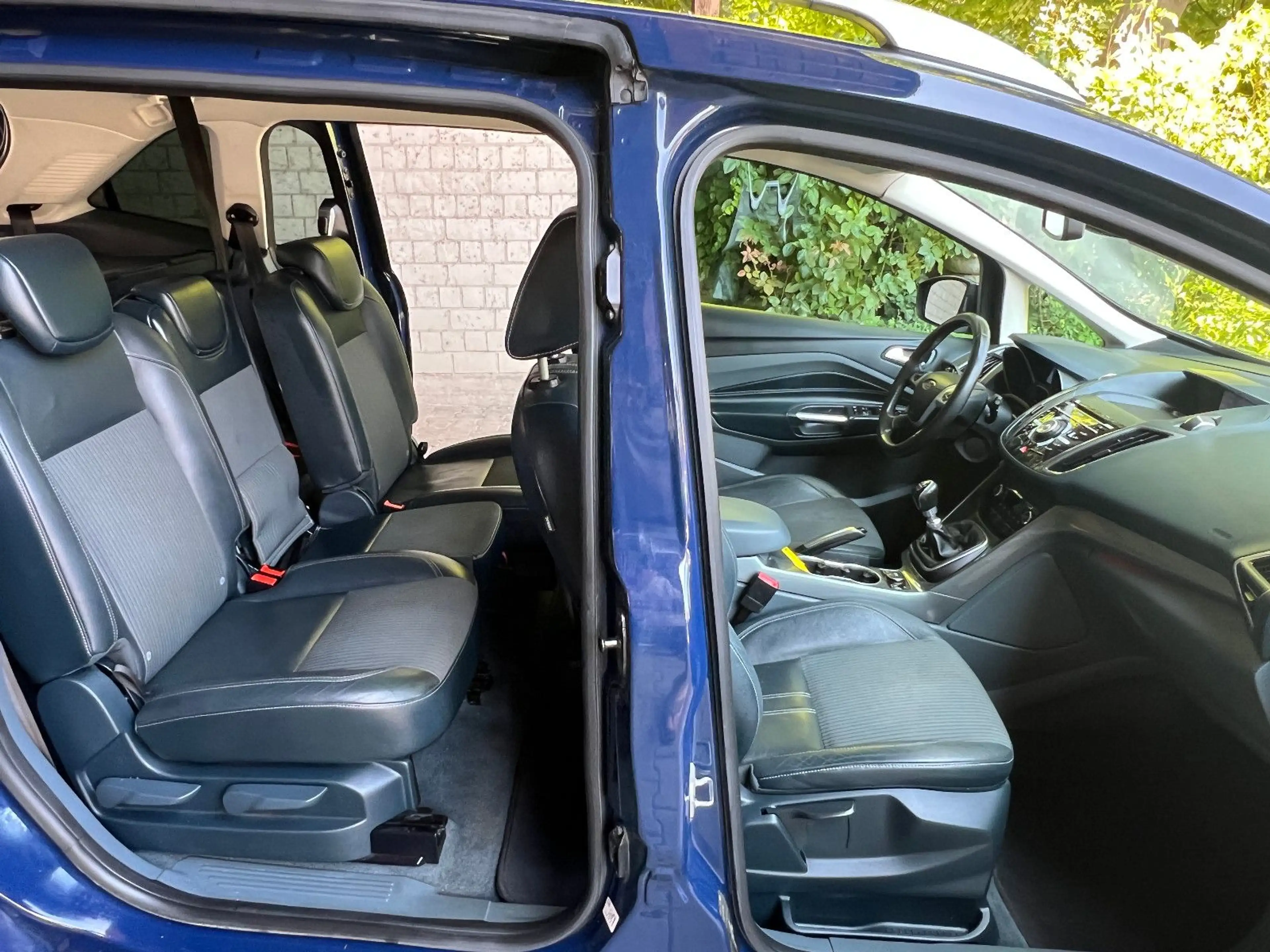 Ford Grand C-Max 2,0 TDCi Titanium S-Heft 7-Sitzer — photo 7