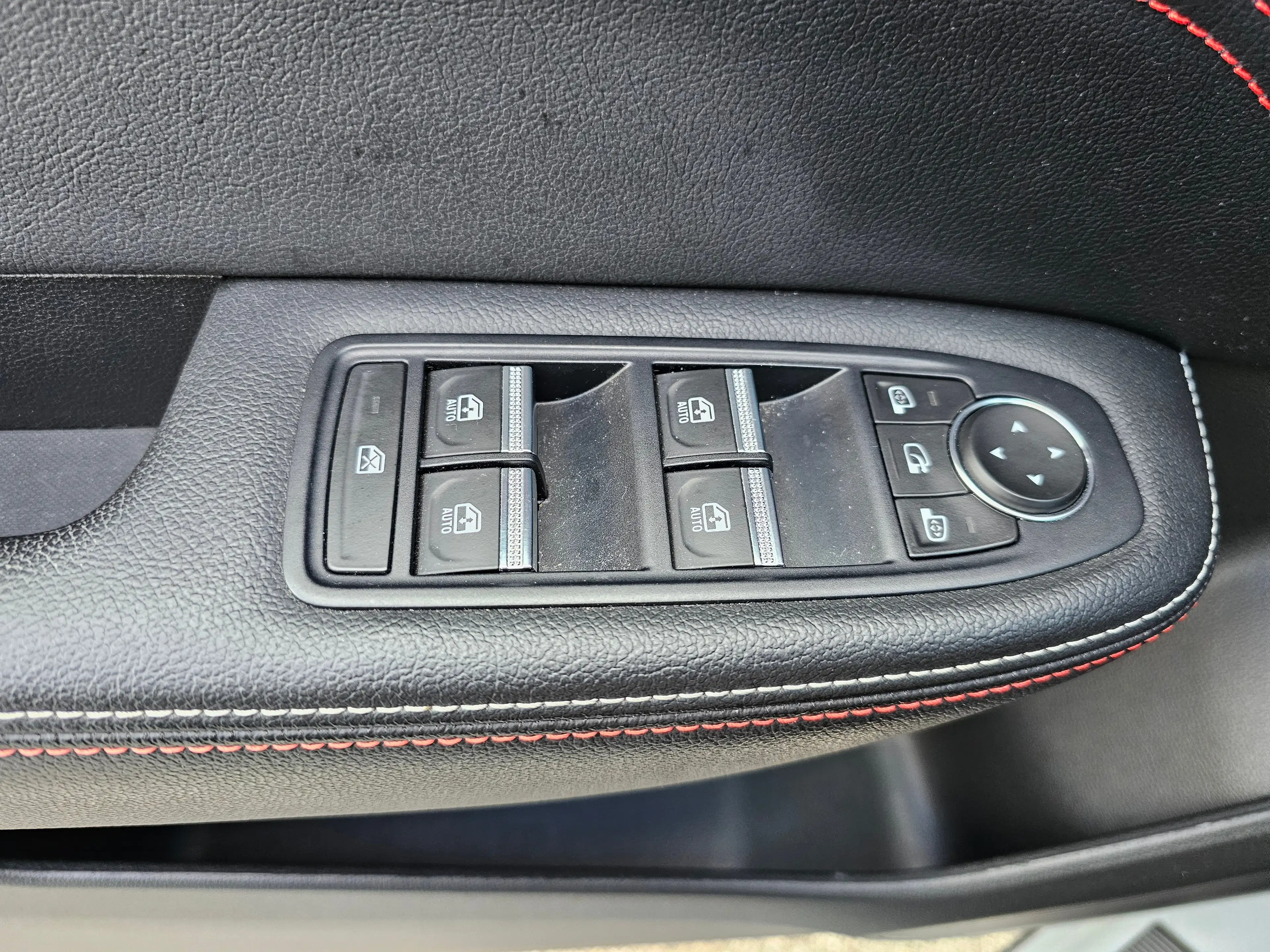 Renault Arkana 1.6 E-Tech Hybrid 145 R.S. Line Trekhaak | Adaptiv — photo 33