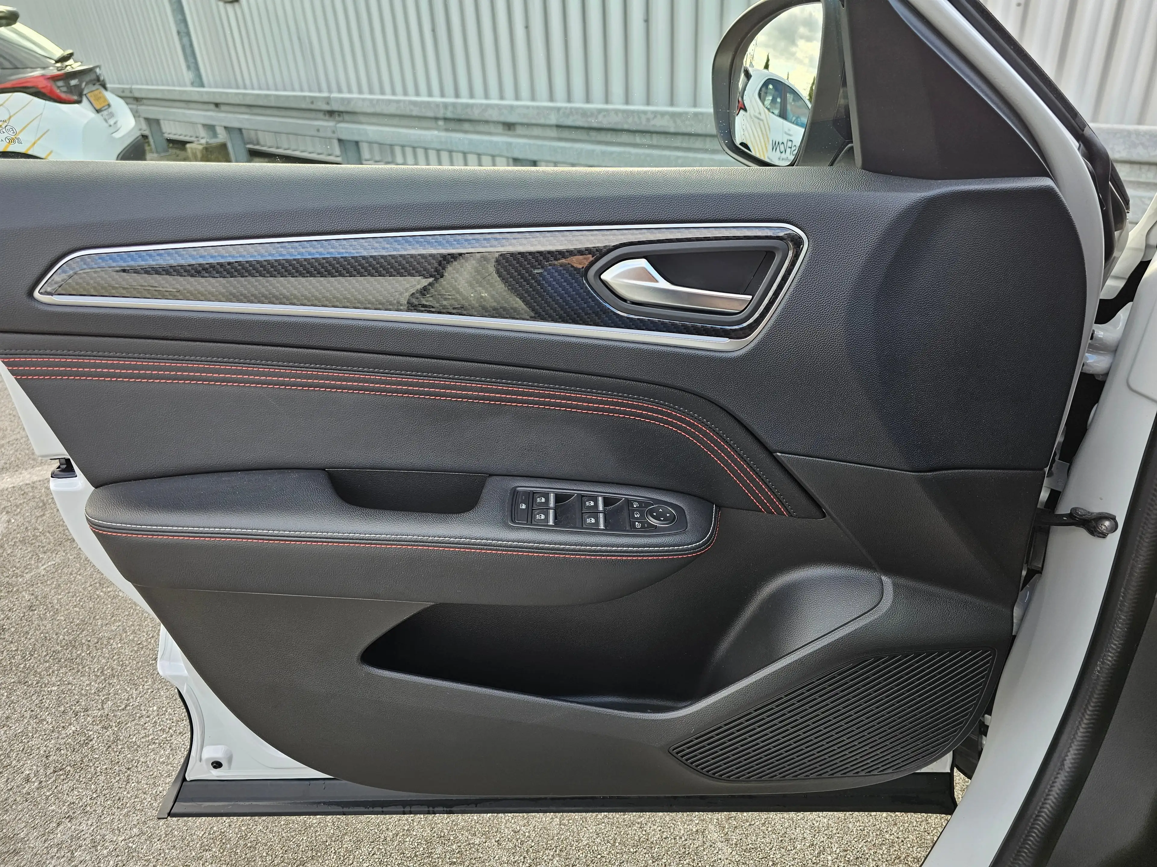 Renault Arkana 1.6 E-Tech Hybrid 145 R.S. Line Trekhaak | Adaptiv — photo 34