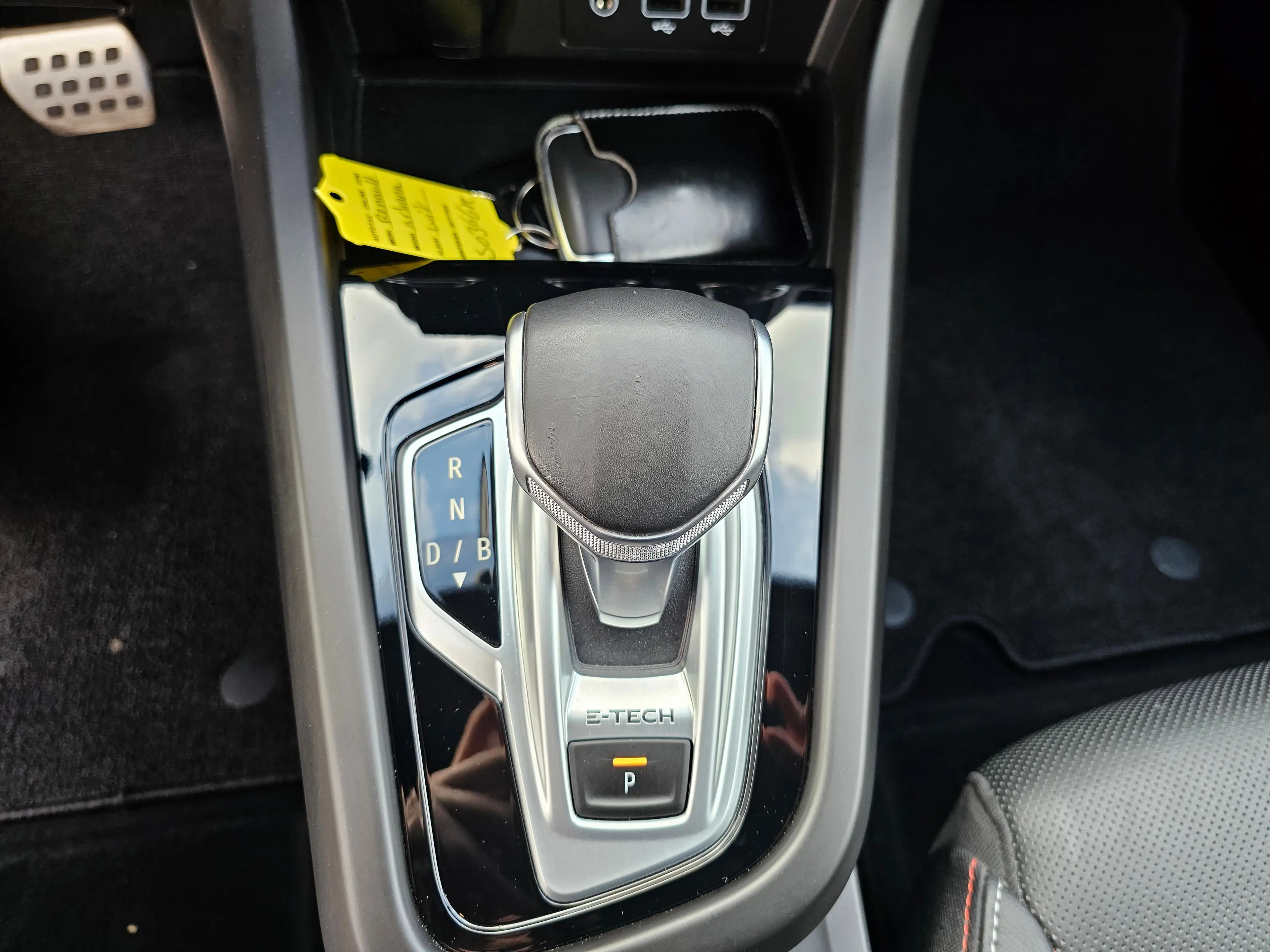 Renault Arkana 1.6 E-Tech Hybrid 145 R.S. Line Trekhaak | Adaptiv — photo 25