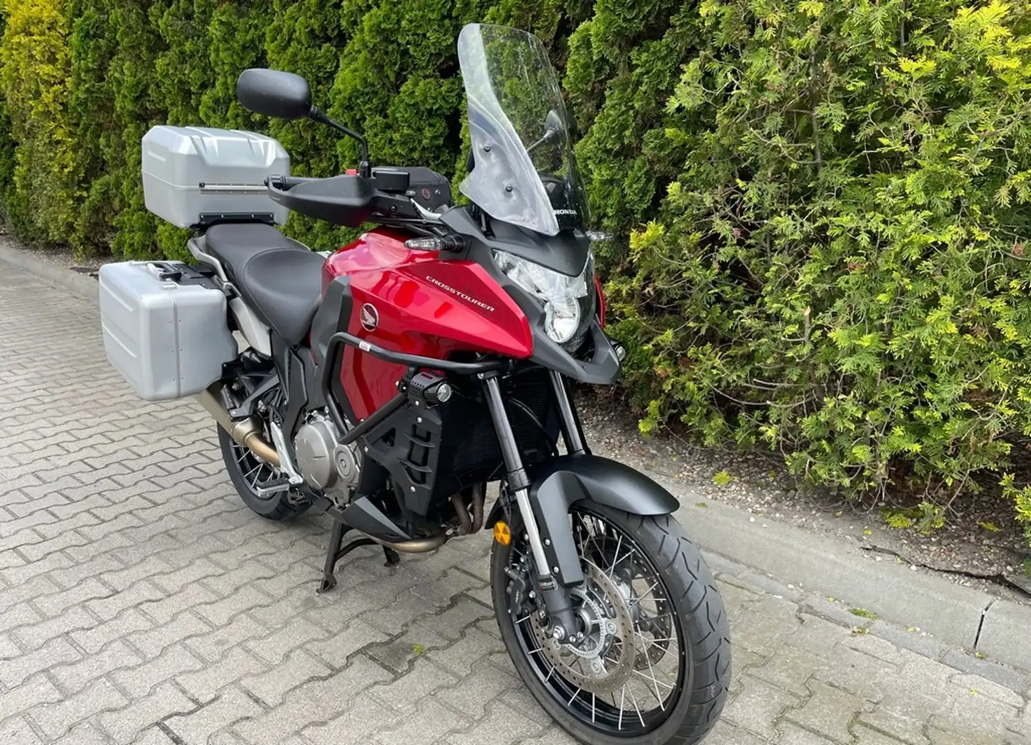 Honda VFR 1200 Rouge - 2