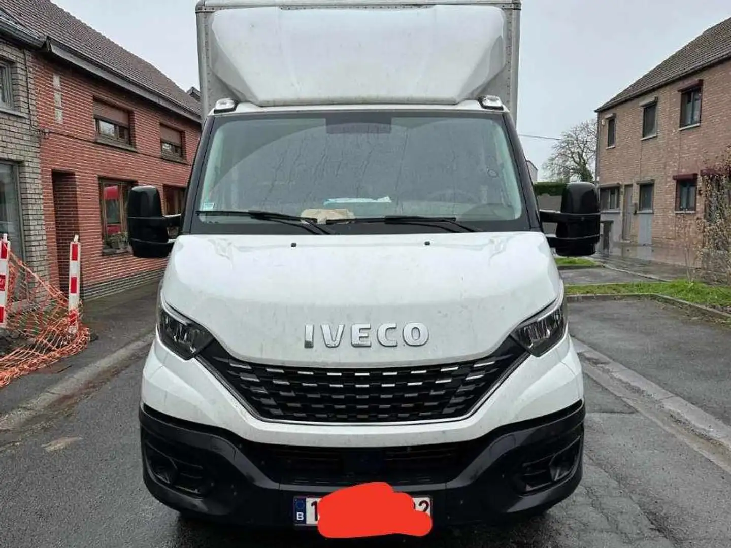 Iveco Daily 35C18 3.0 Turbo VGT Hi-Matic Blanc - 2