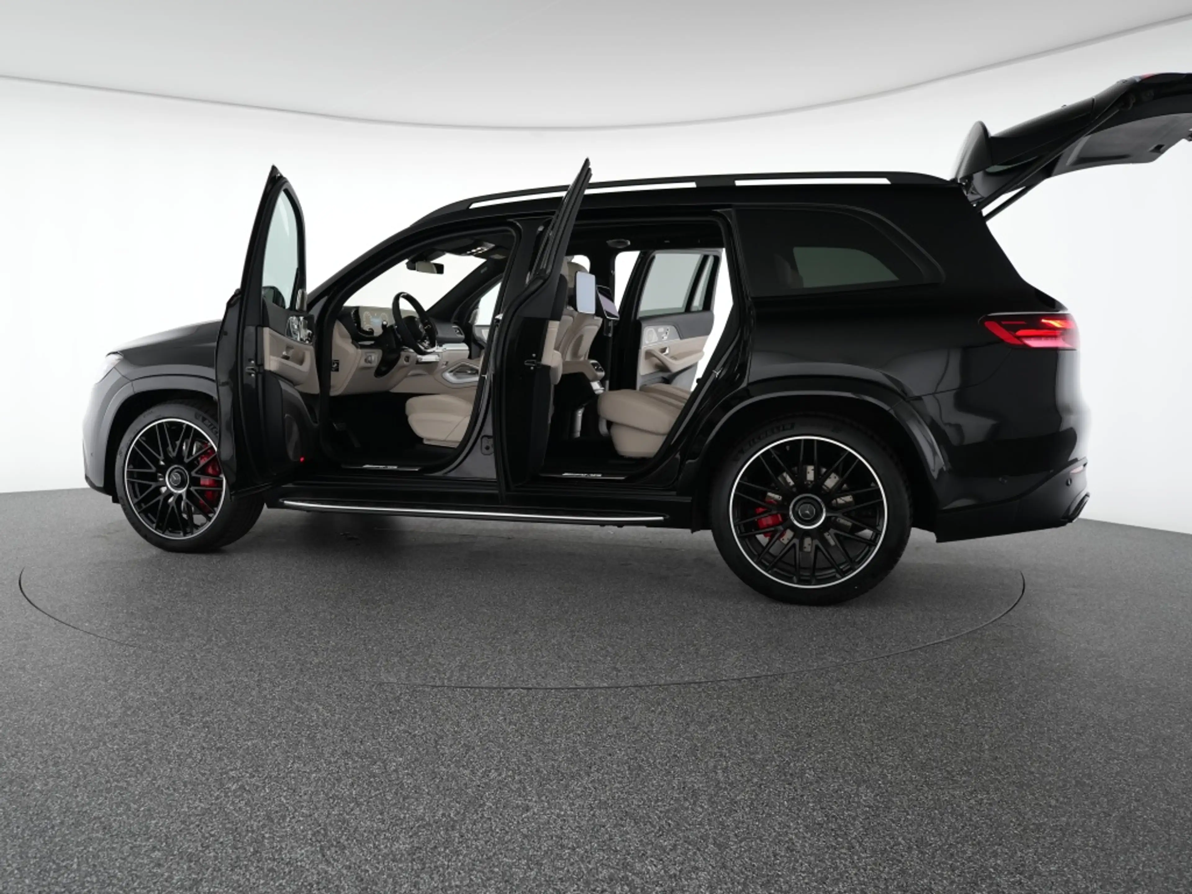 Mercedes-Benz GLS 63 AMG AMG GLS 63 4M 2xKlima 360 4xSHZ ACC AHK AUT HUD — photo 14