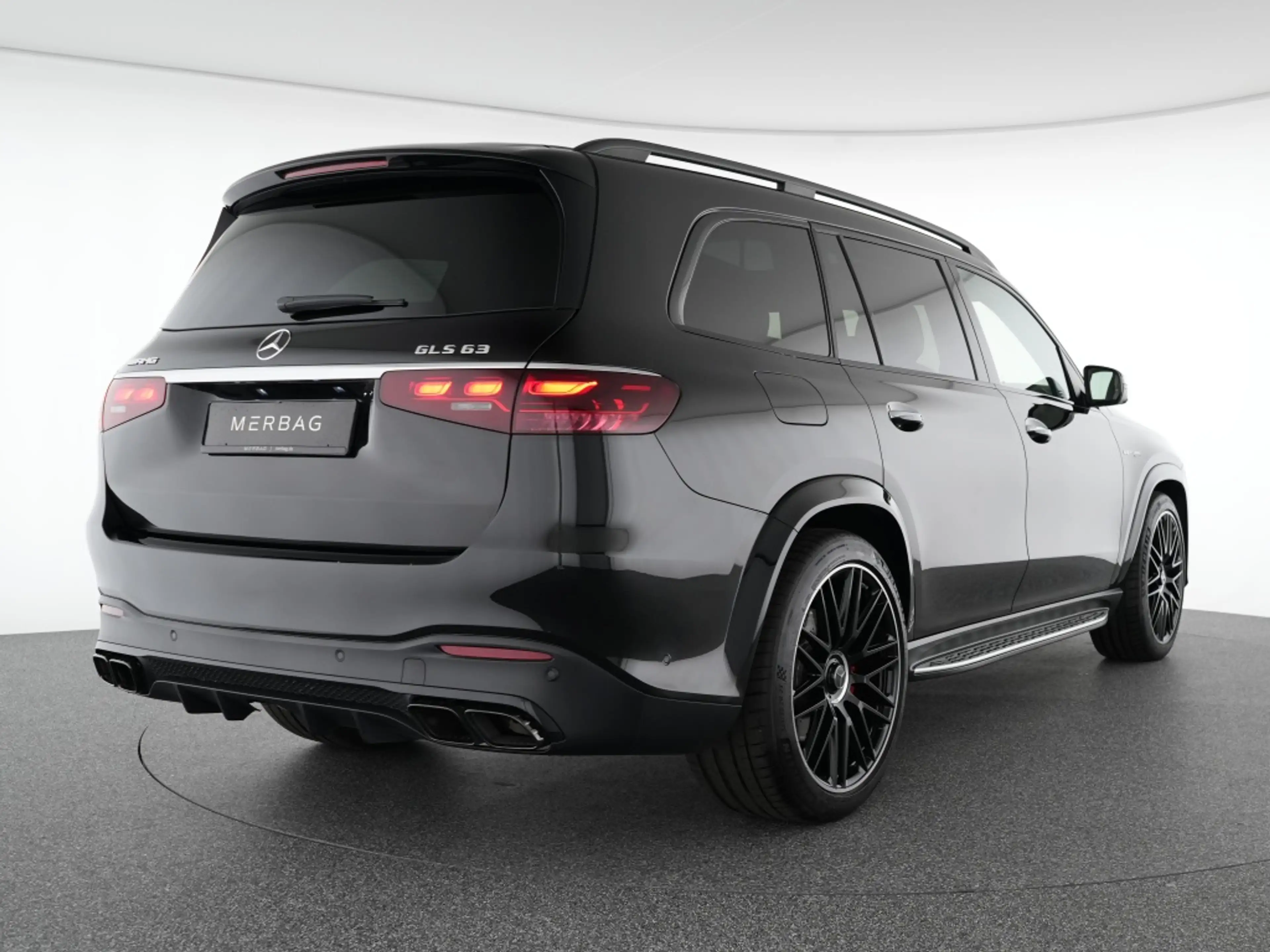 Mercedes-Benz GLS 63 AMG AMG GLS 63 4M 2xKlima 360 4xSHZ ACC AHK AUT HUD — photo 3