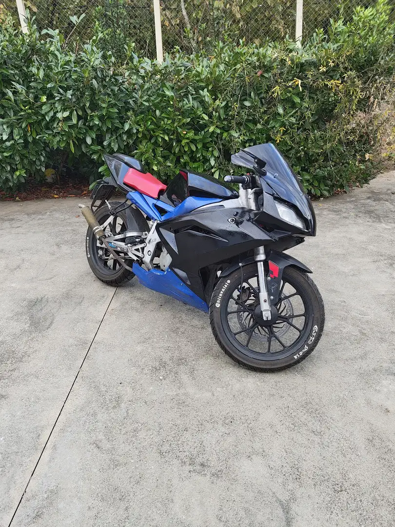Aprilia RS 50 Noir - 1