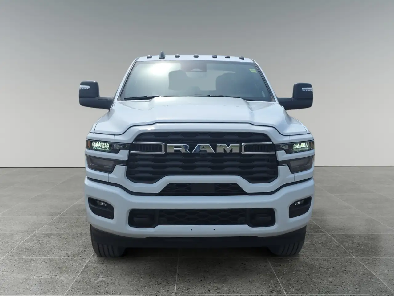 RAM 2500 снимка RAM 2500