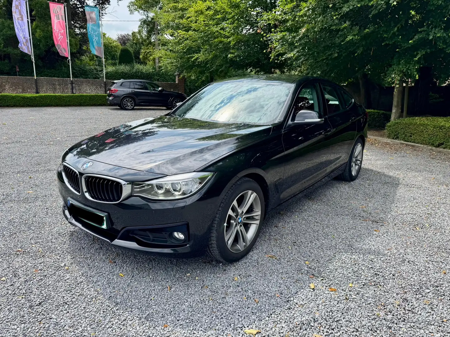BMW 320 GT dAS 184pk Sportline LED Camera Euro6b Zwart - 1