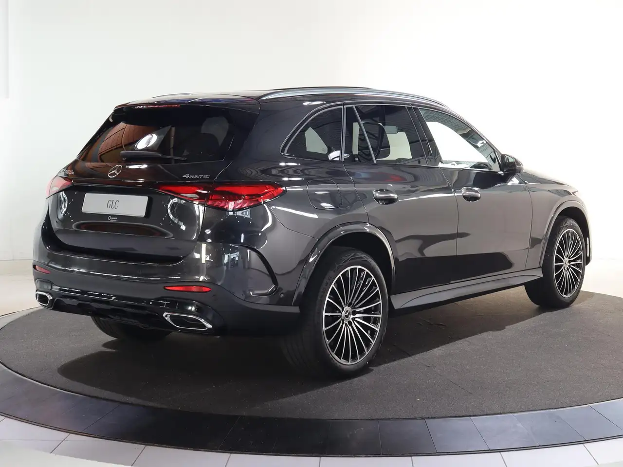 Mercedes-Benz GLC 2026