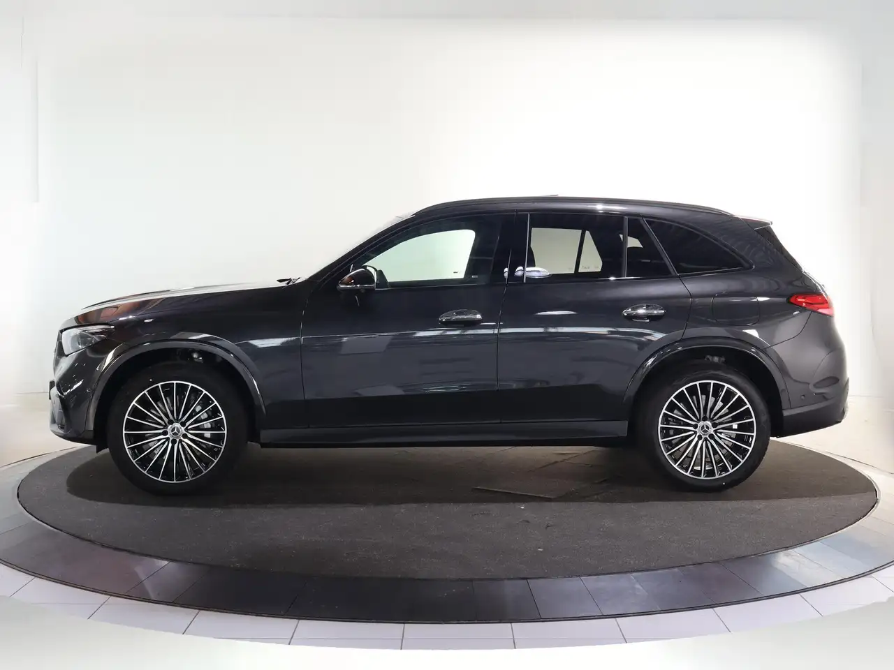 Mercedes-Benz GLC 2026