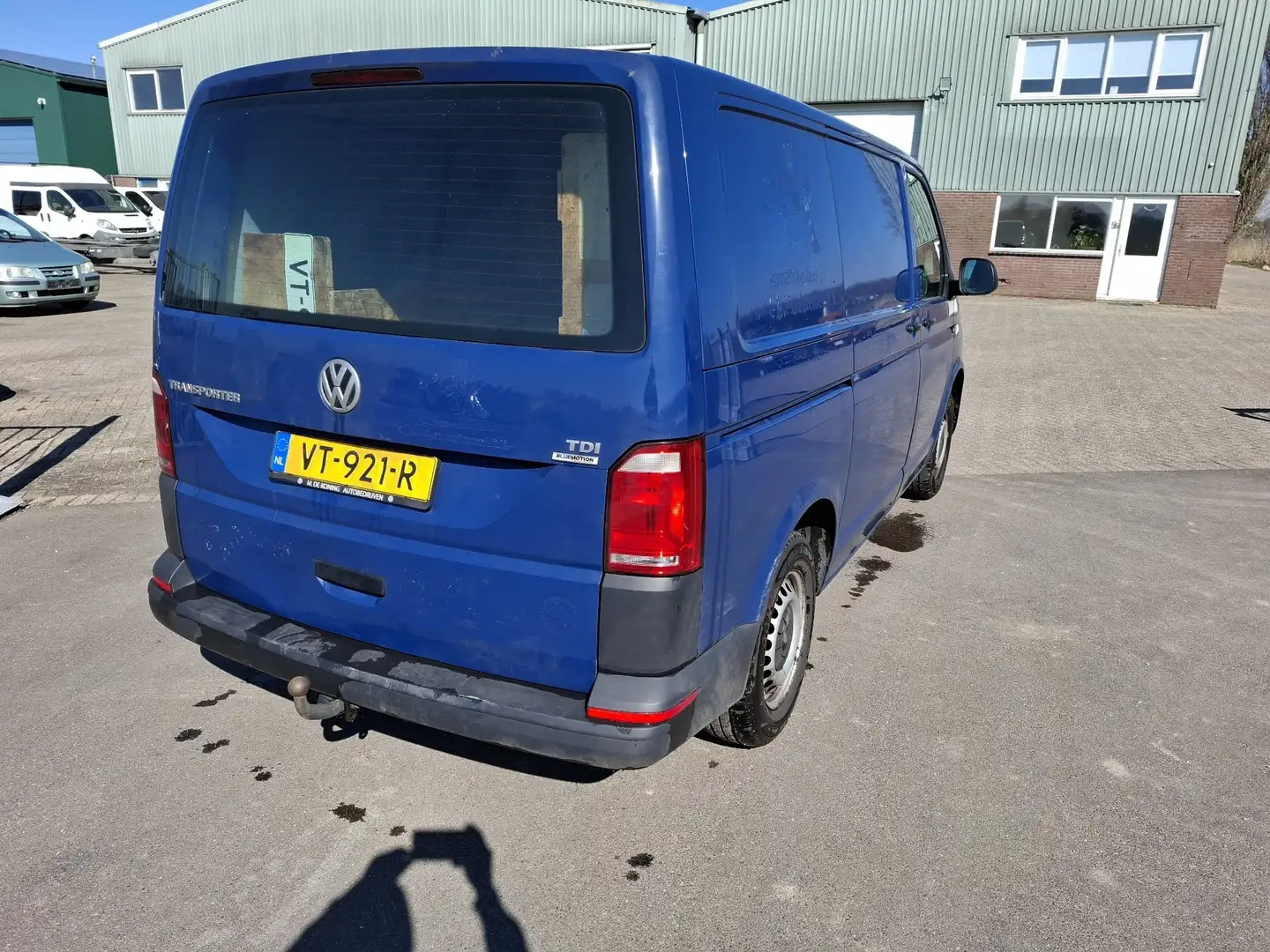 Volkswagen T6 Transporter Kurz EU5 Plus Comfortline Blue - 2