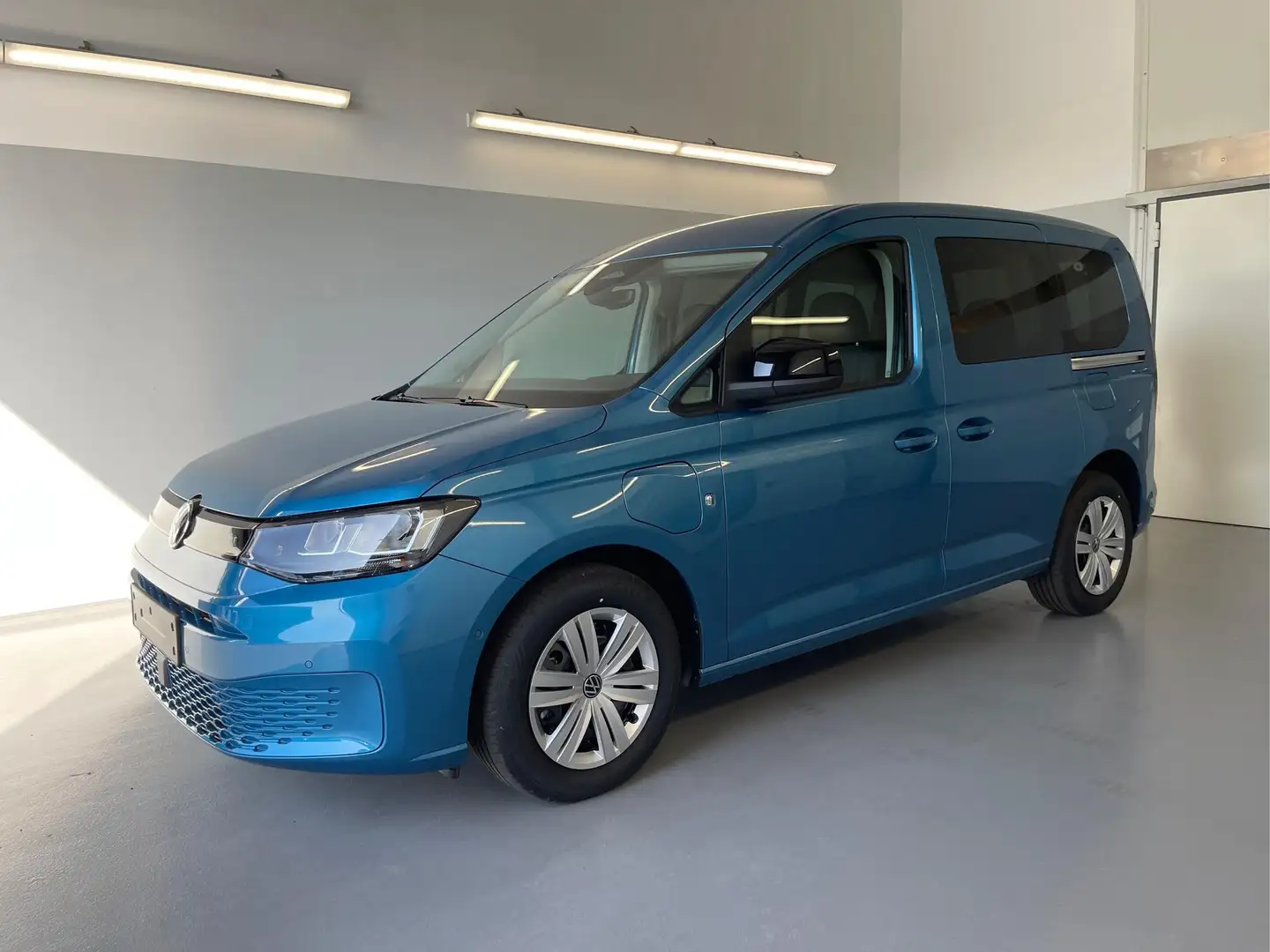 Volkswagen Caddy eHybrid DSG AHK+Climatronic+PDCvohi+Cam+Regense... Blau - 1