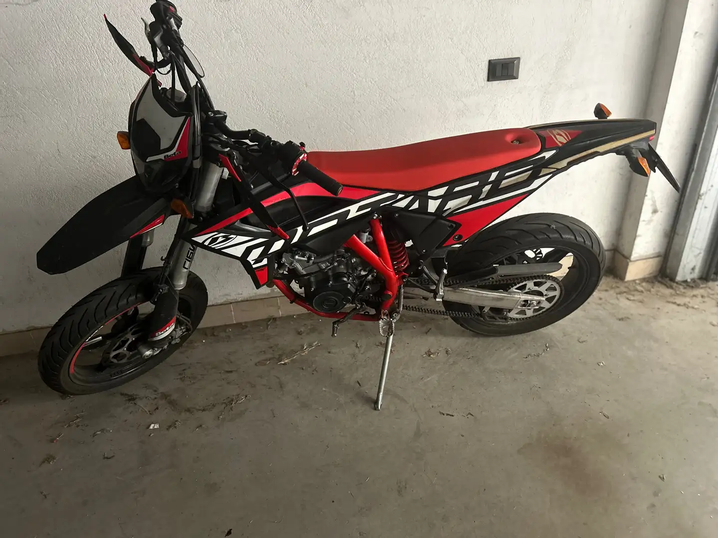 Beta RR Motard 125 Piros - 1
