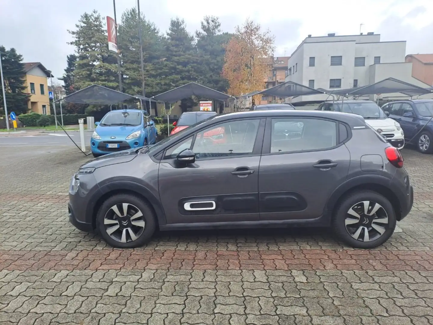 Citroen C3 PureTech 110 S&S EAT6 Shine Pack Grigio - 2