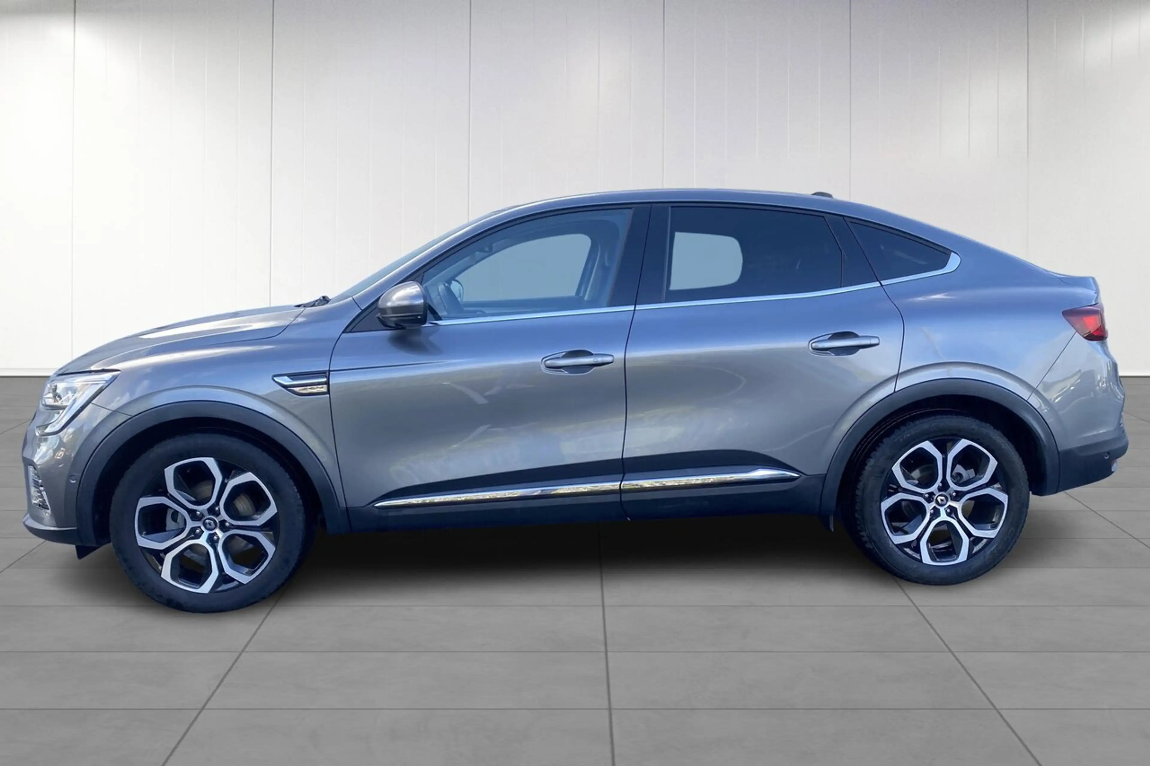Renault Arkana Techno 1.6 E-Tech Full Hybrid 145 360° camera, ... — photo 2