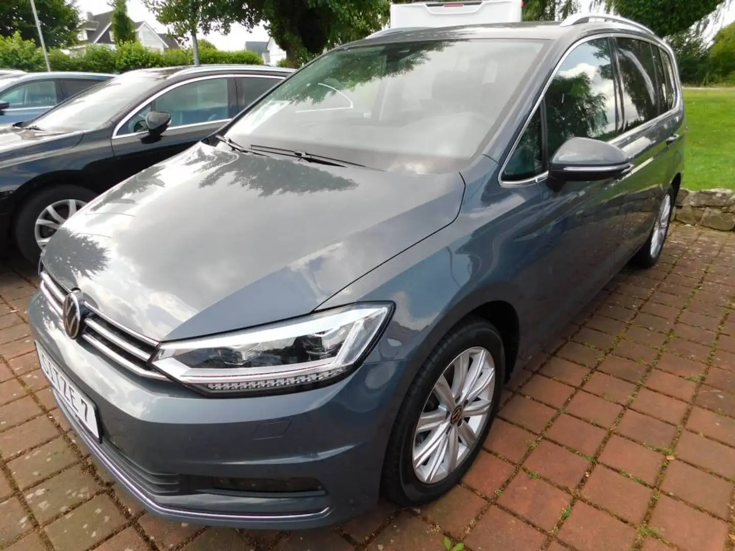 Volkswagen Touran 1.5 TSI DSG HIGHLINE NAVI LED 7-SITZER Gris - 1
