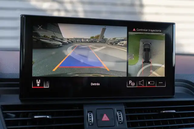 Audi Q5 view 11