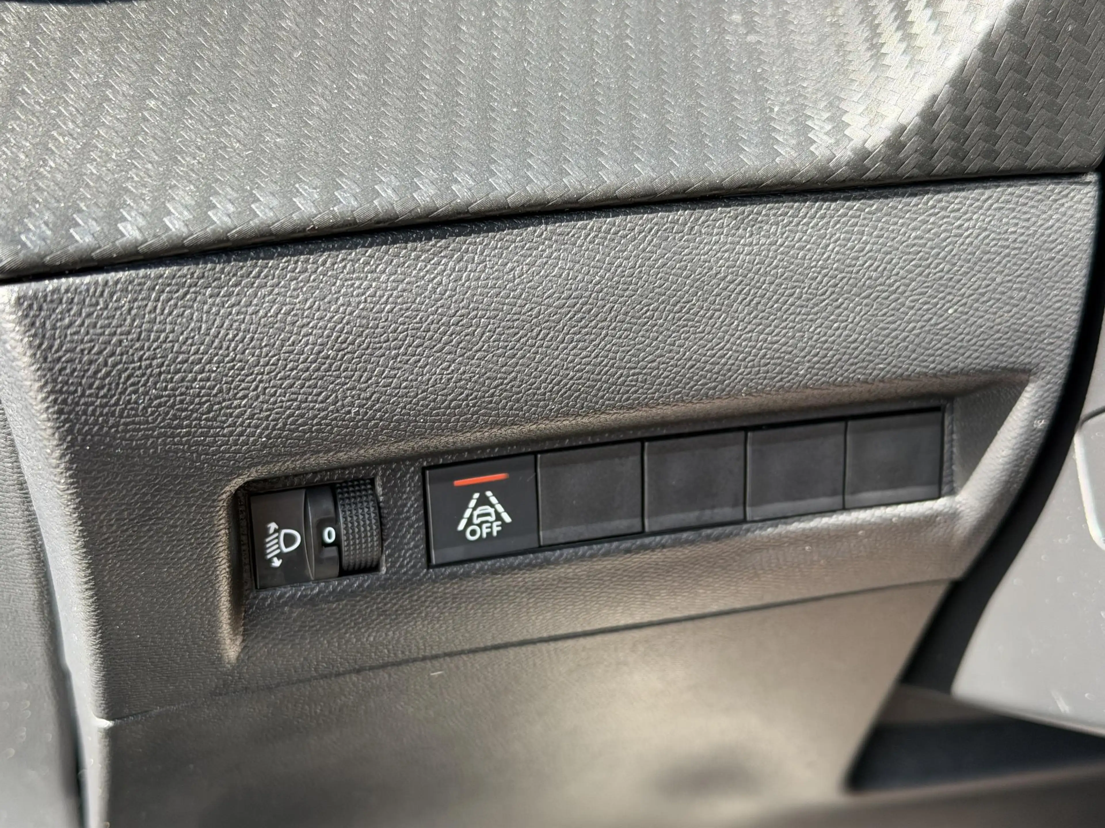 Peugeot e-2008 EV Allure 50 kWh | Cruise Control | Achteruitrijca — photo 12