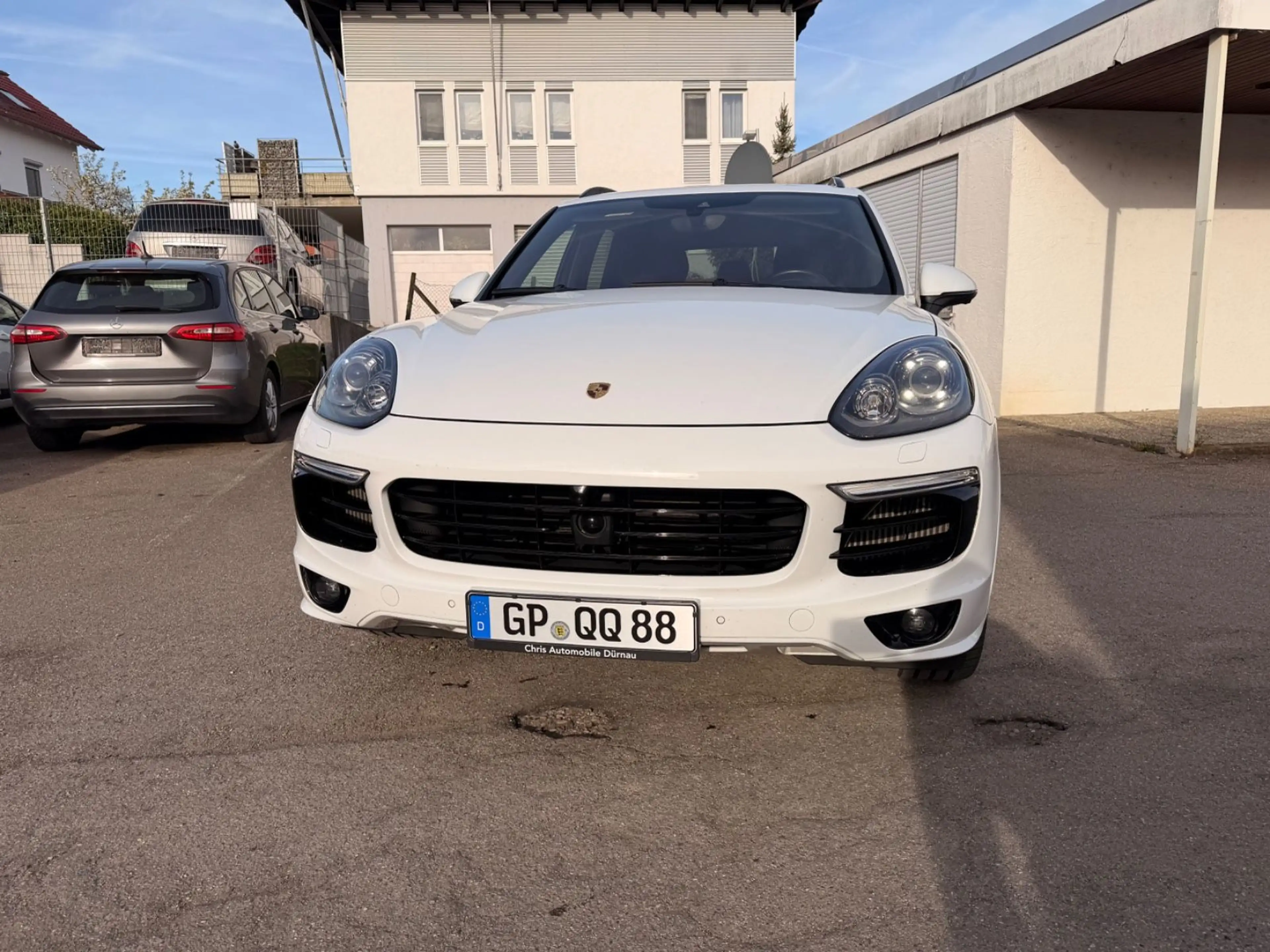 Porsche Cayenne S Diesel Black Leder Pano Soft-Close — photo 2