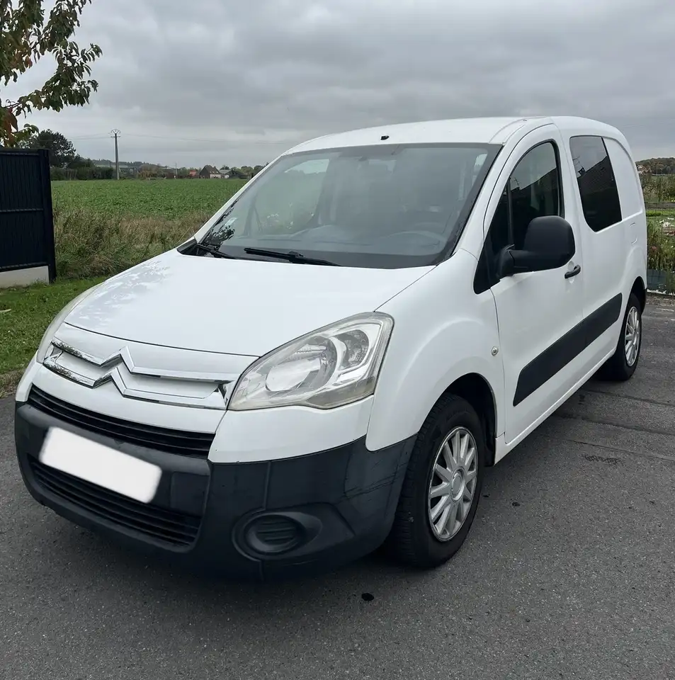 Citroen Berlingo CAB APPROFONDIE HDi 92 716 KG CONFORT