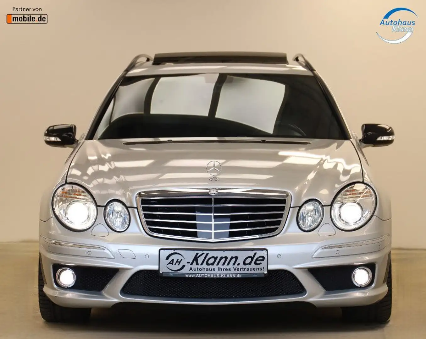 Mercedes-Benz E 63 AMG E 63T AMG 6.2 514PS KEYLESS ACC H&K 2xTV Gümüş rengi - 2