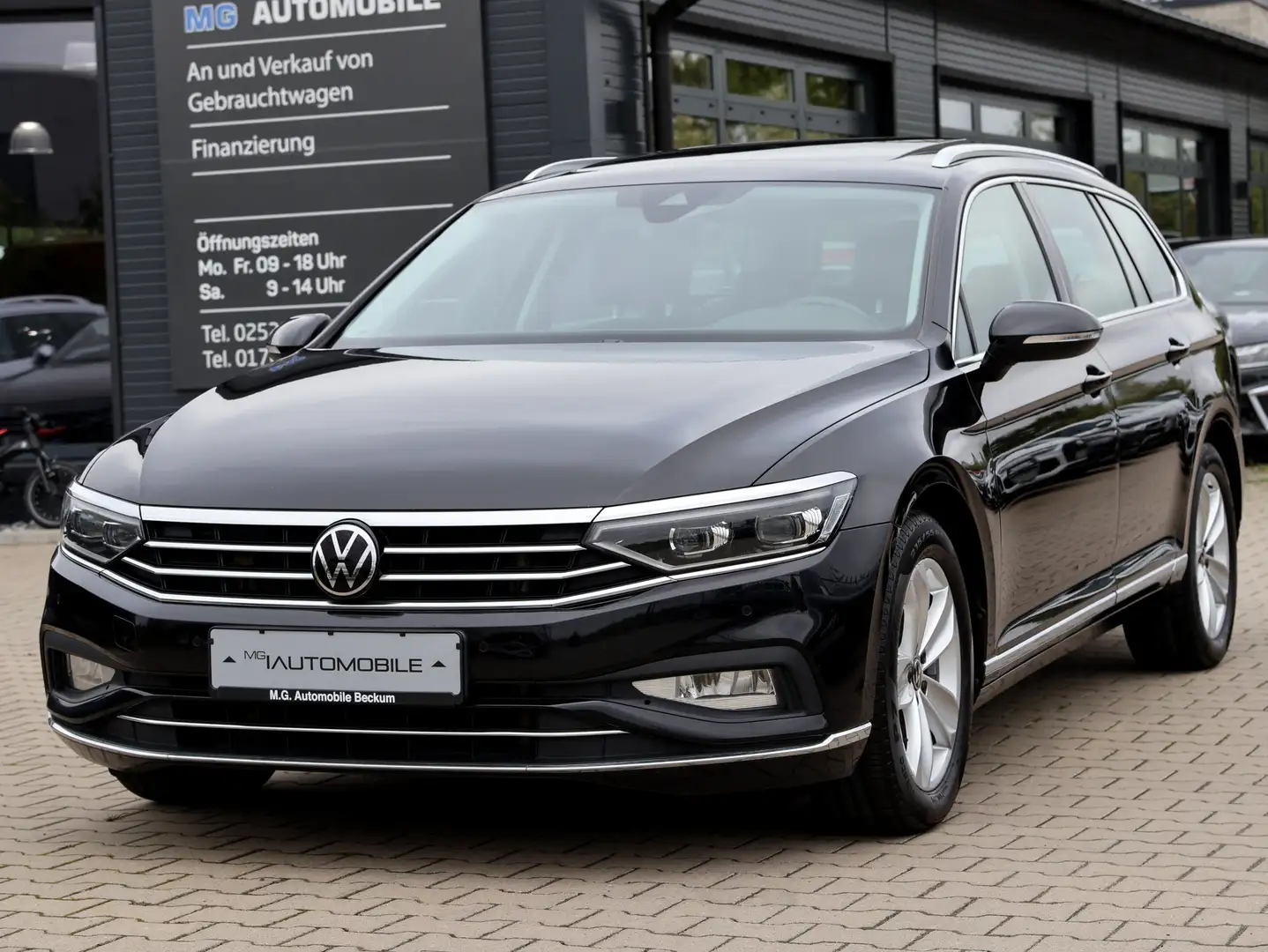 Volkswagen Passat Variant 2.0 TDI DSG 4Motion Elegance Noir - 2