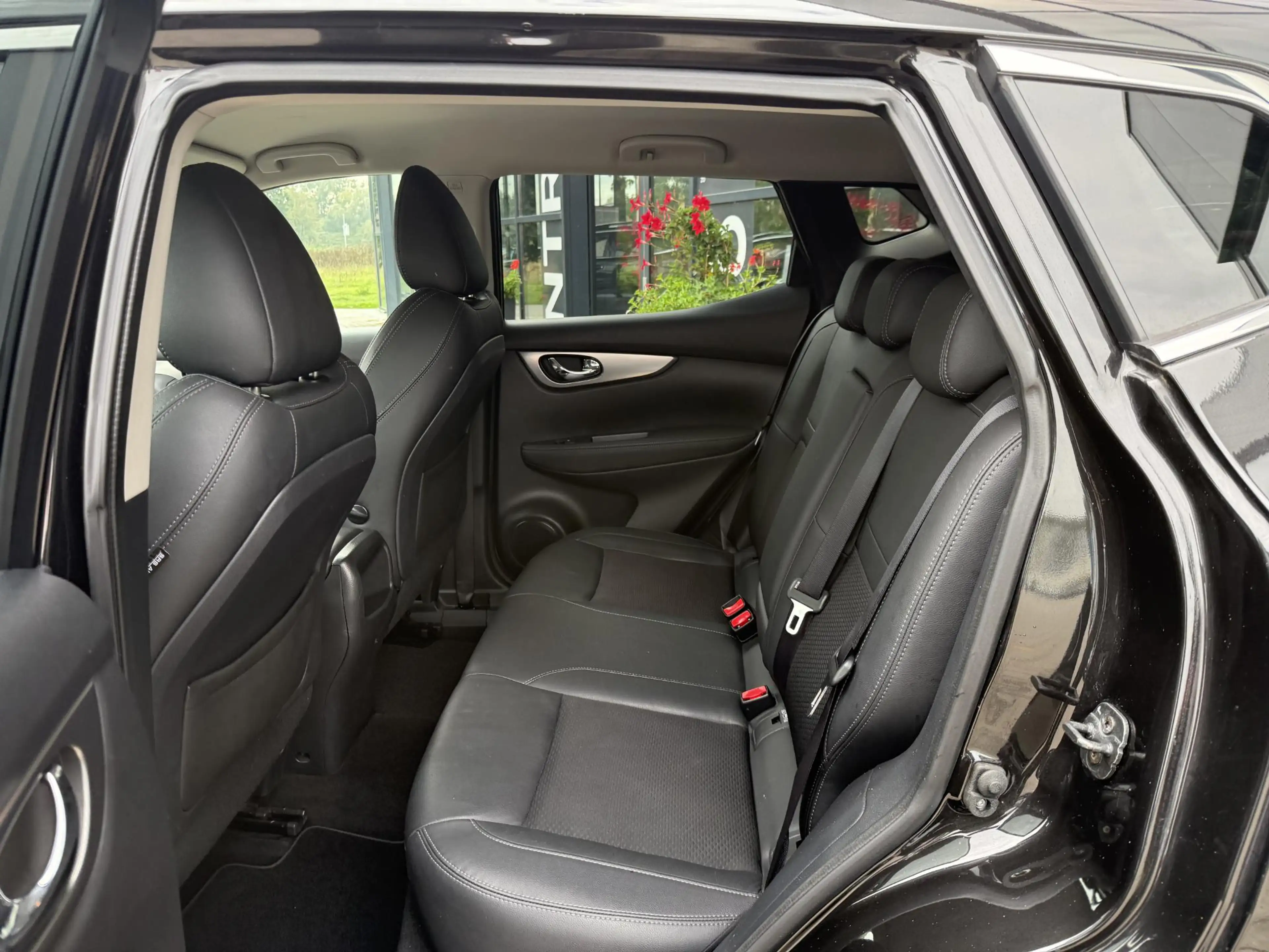 Nissan Qashqai 1.3 DIG-T Tekna *Trekhaak & Stoelverwarming* — photo 11