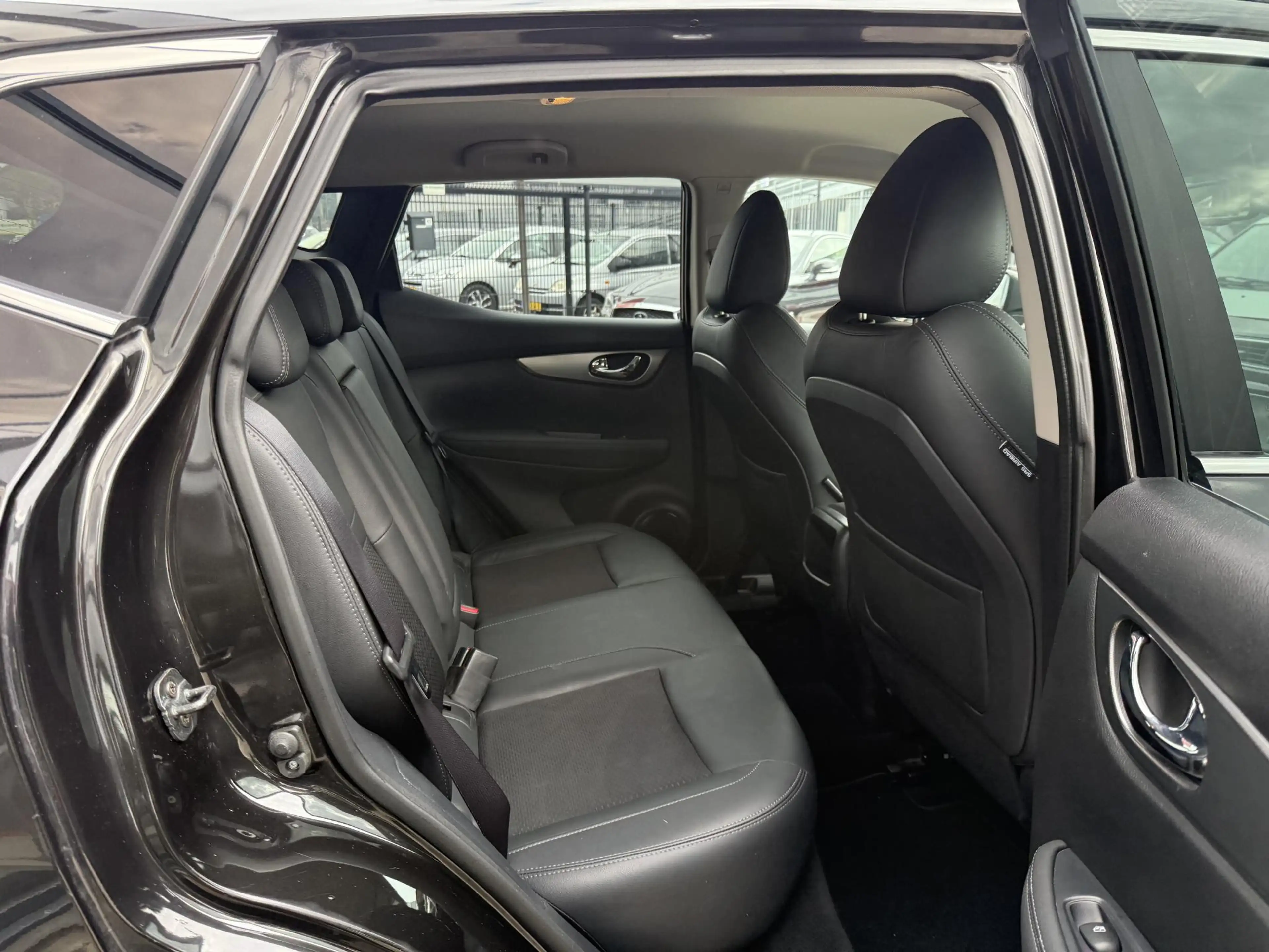 Nissan Qashqai 1.3 DIG-T Tekna *Trekhaak & Stoelverwarming* — photo 13
