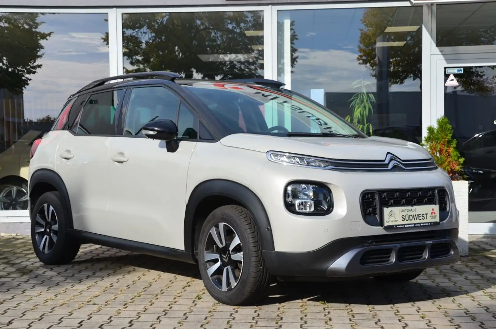 Citroen C3 Aircross PureTech 130 Stop & Start EAT6 OPF SHINE - 1