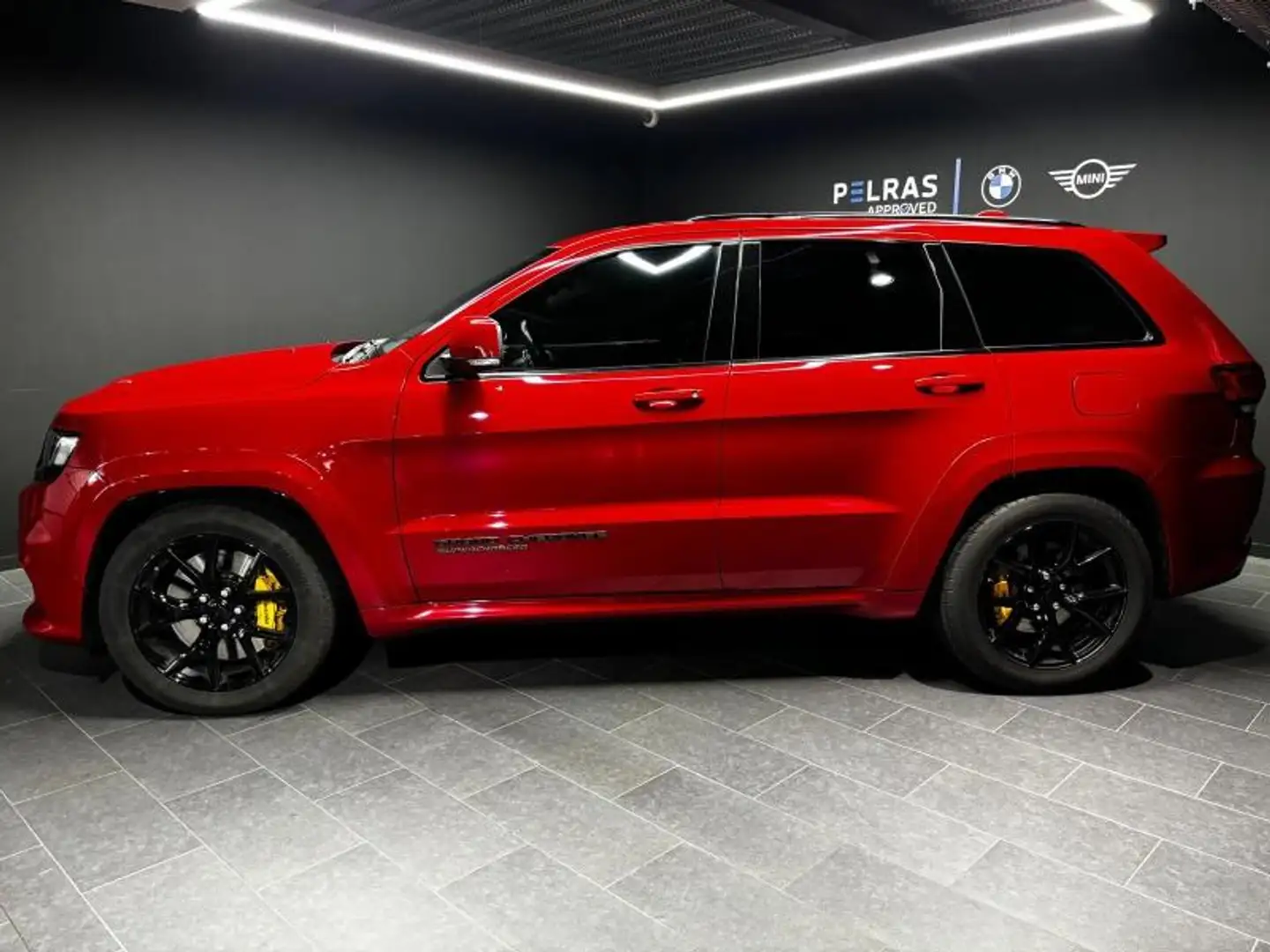 Jeep Grand Cherokee 6.2 V8 HEMI Supercharged 707ch Trackhawk BVA8 Euro - 2