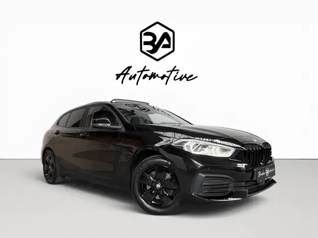 BMW 118 118i OPF look M | TOIT PANORAMIQUE | FULL LED | CARPLAY