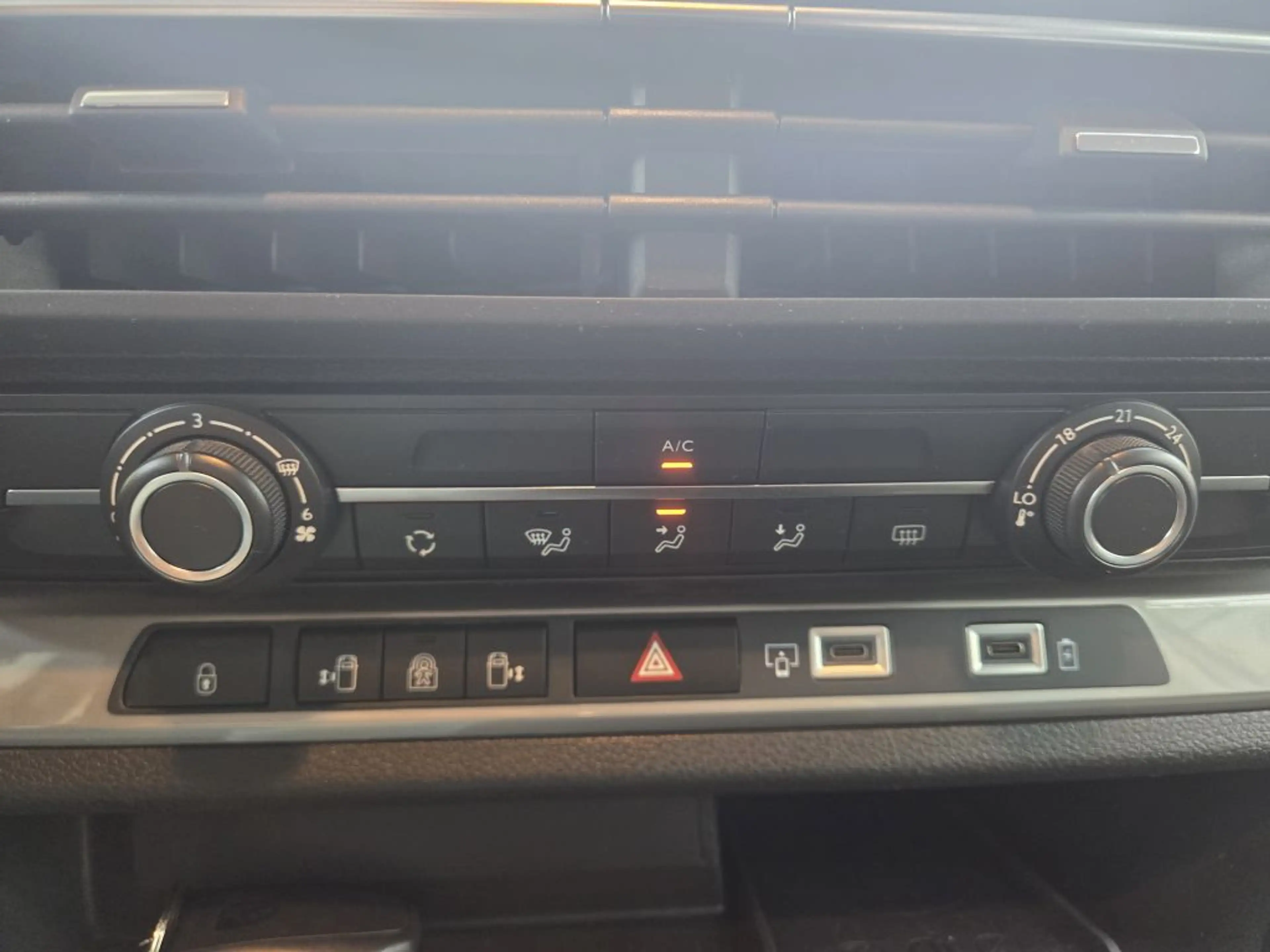 Peugeot Traveller L3 2.0 BlueHDi 180 EAT8 Active — photo 5