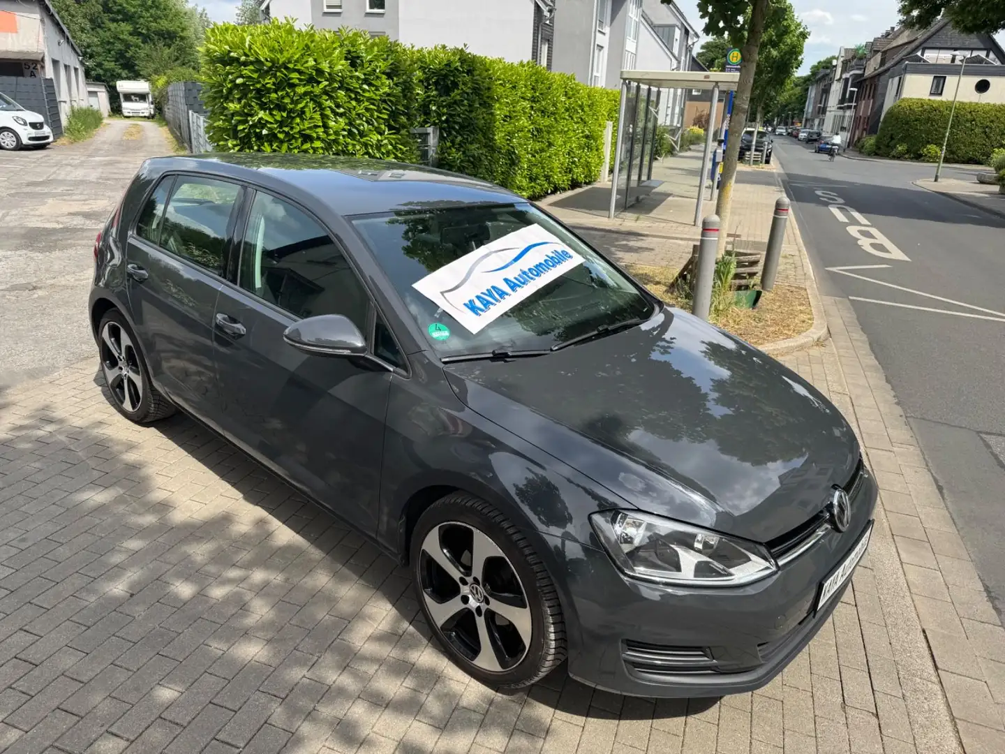 Volkswagen Golf VII Lim. Trendline BMT*5TÜRER*KLIMA* Gris - 1