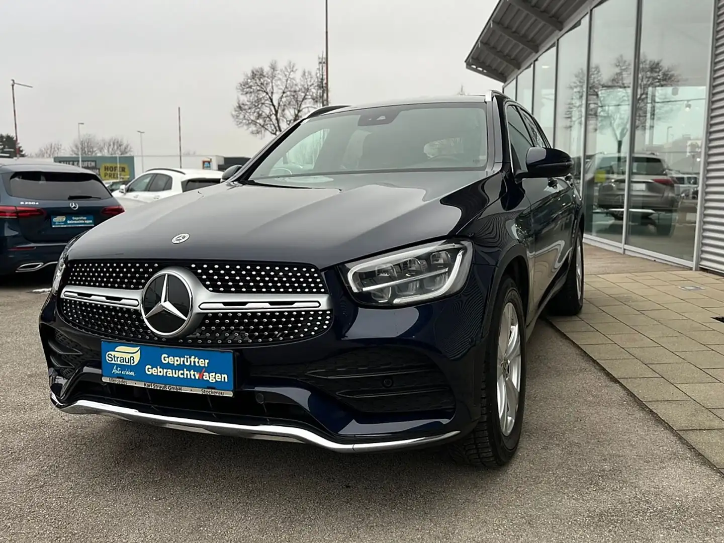 Mercedes-Benz GLC 200 d 4MATIC Aut. Blau - 2