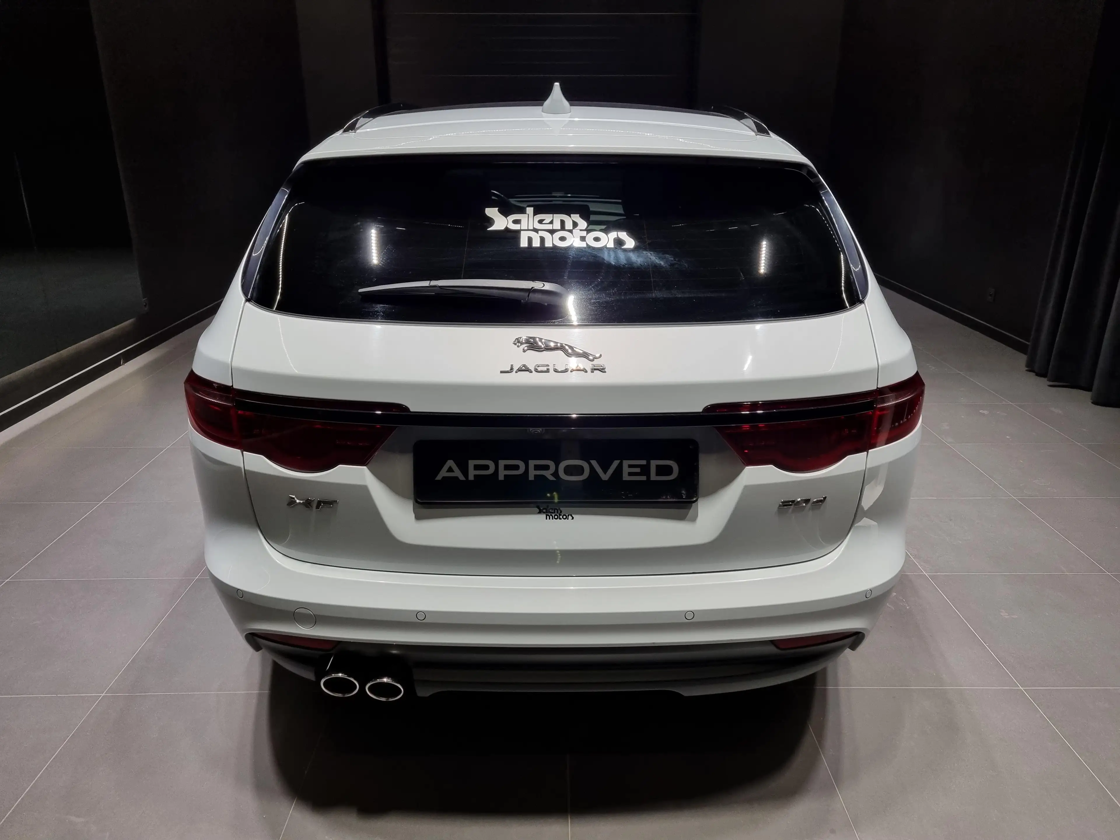 Jaguar XF SPORTBREAK PRESTIGE — photo 7