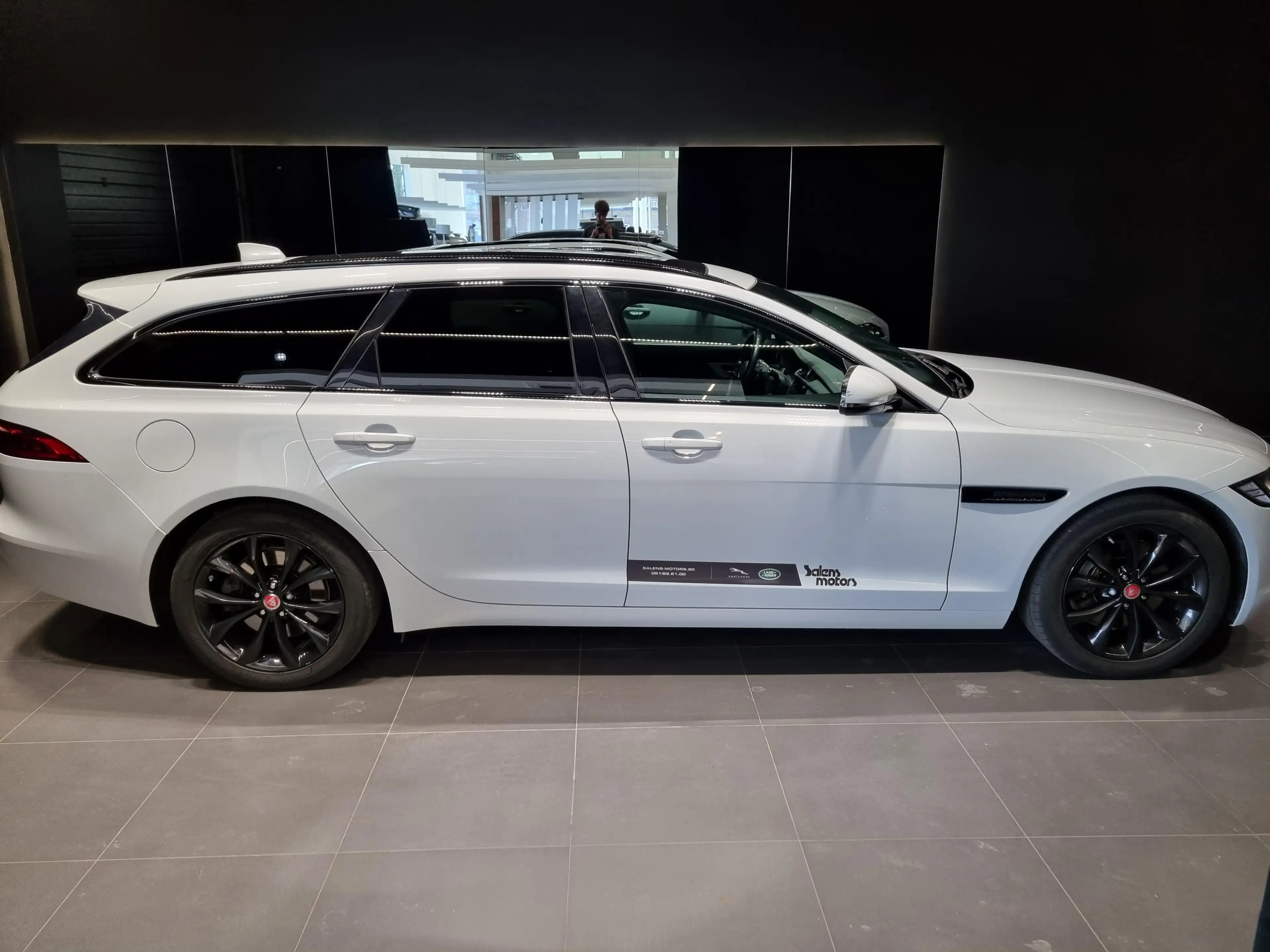 Jaguar XF SPORTBREAK PRESTIGE — photo 6