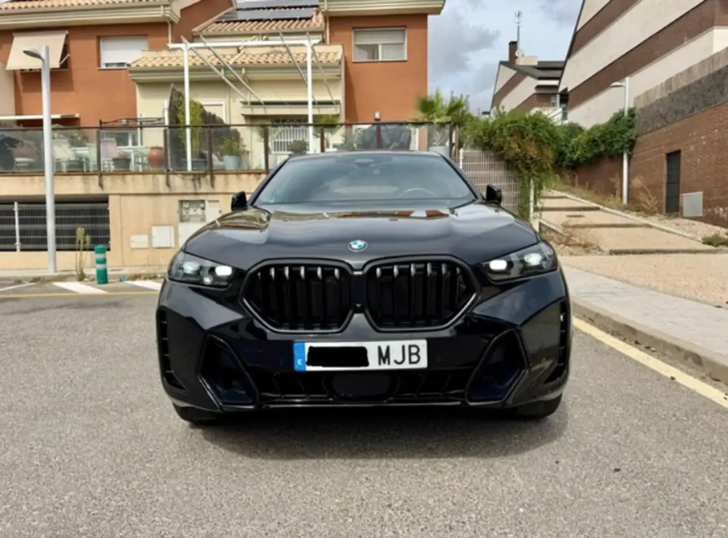 BMW X6 xDrive 30dA M Sport Noir - 2
