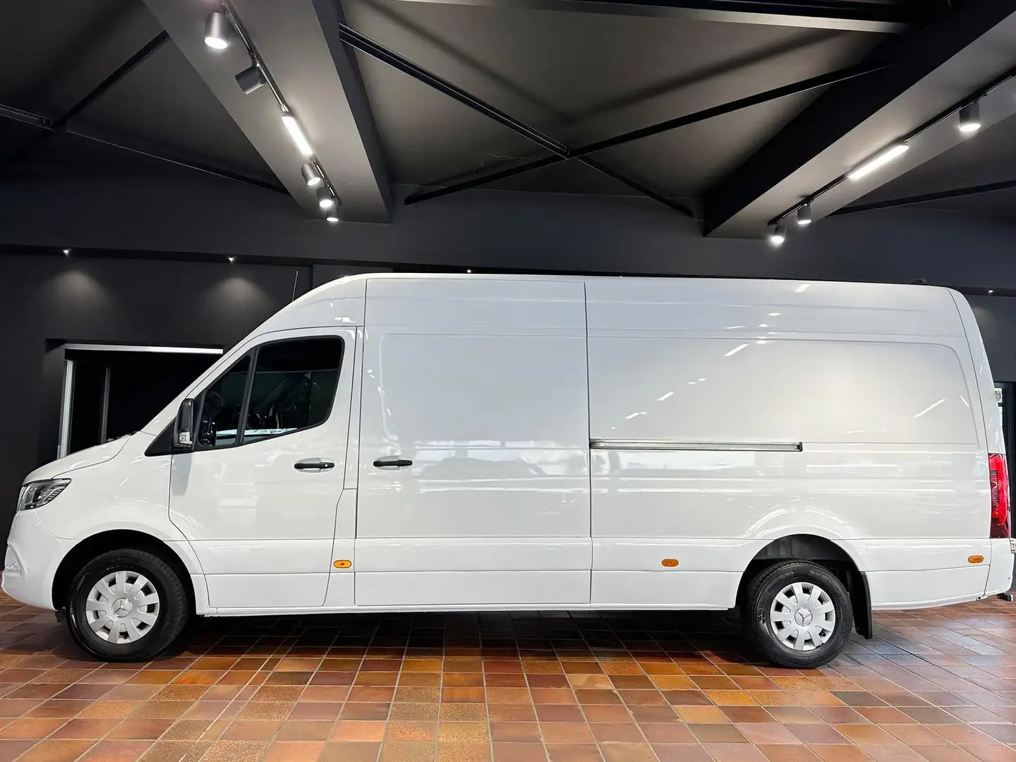 Mercedes-Benz Sprinter 319 MAXI L3H2 2X SCHIEBETÜR DISTRO VOLL Blanc - 2