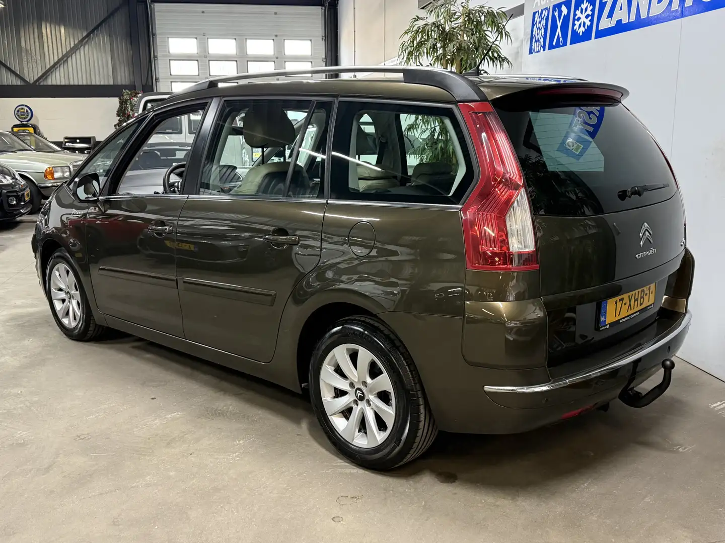 Citroen Grand C4 Picasso 1.6 THP Collection EGS 5p Leer // stoelverw. // Cr Marrón - 2
