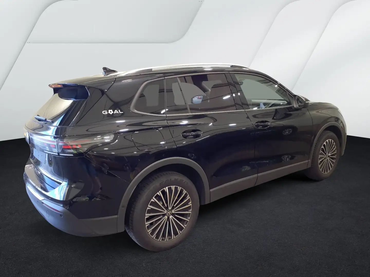 Volkswagen Tiguan Goal 2.0 TDI AHK Navi Sitzh. PDC GRA AHK Schwarz - 2