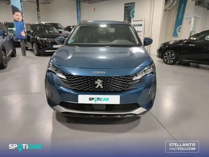 Peugeot 3008 1.2 PureTech S&S Style (2021) 2021, foto 2