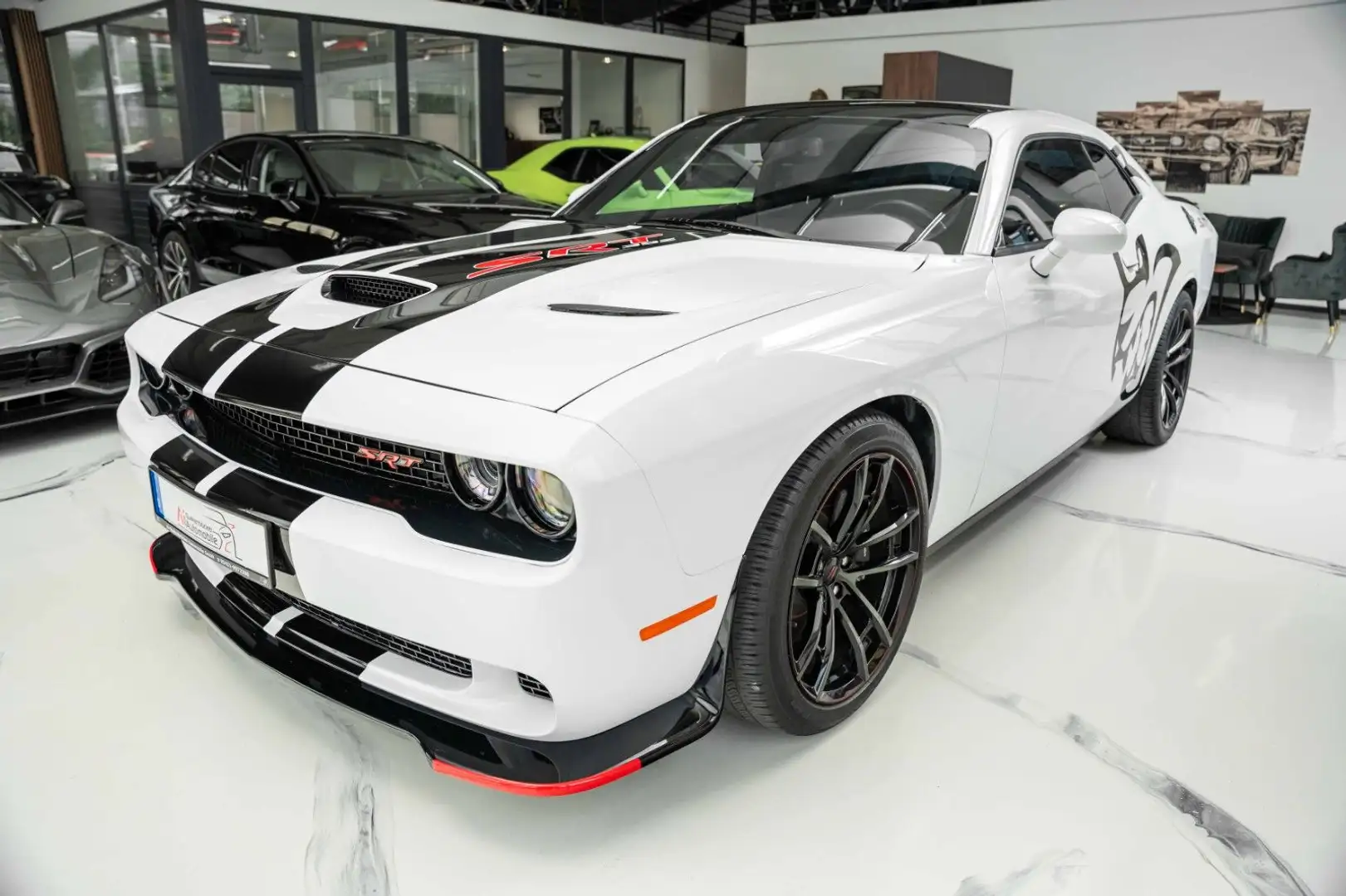 Dodge Challenger 6.4 HEMI SCAT PACK SRT Blanc - 1