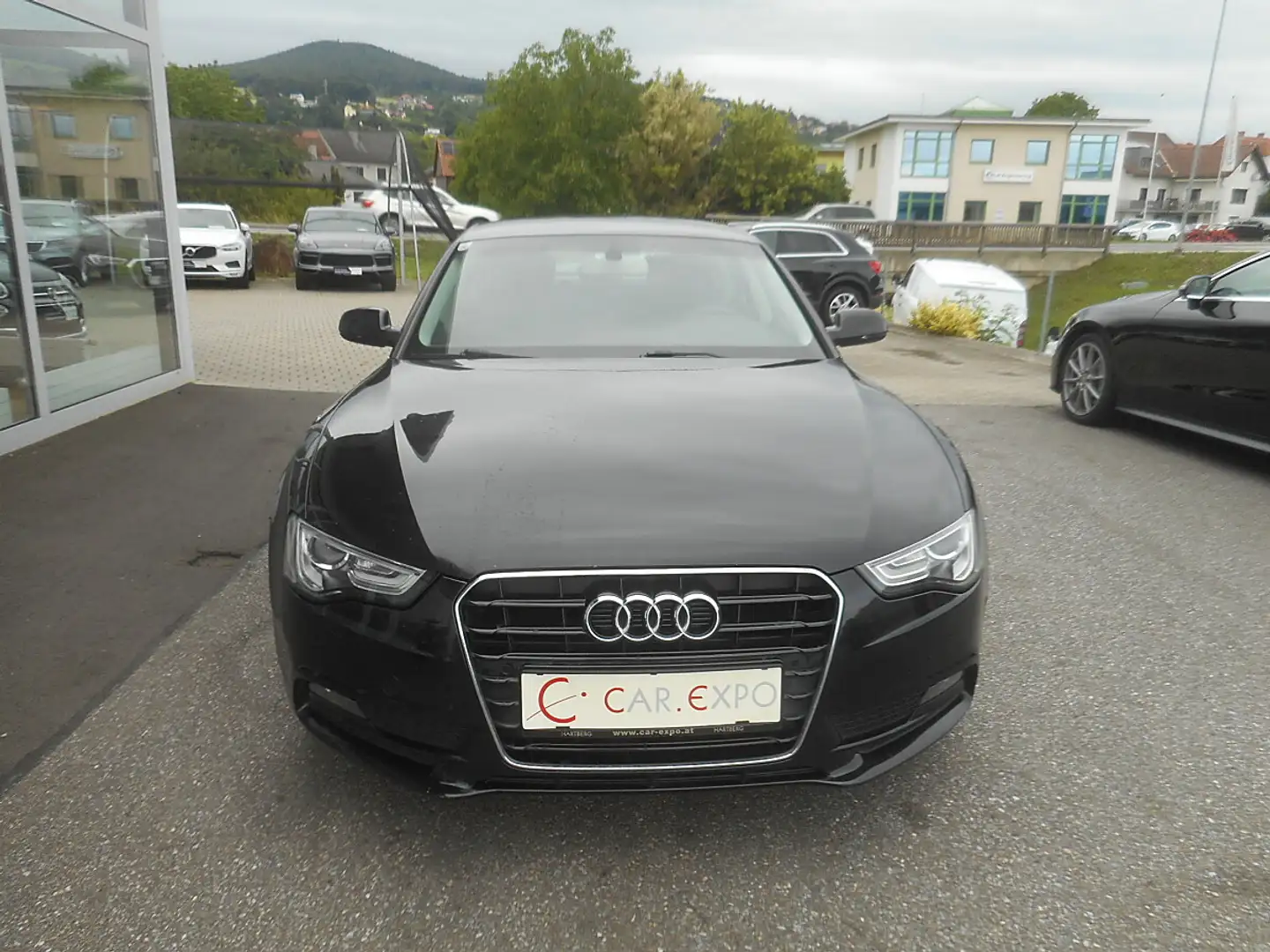 Audi A5 SB 2,0 TDI Ultra Schwarz - 2