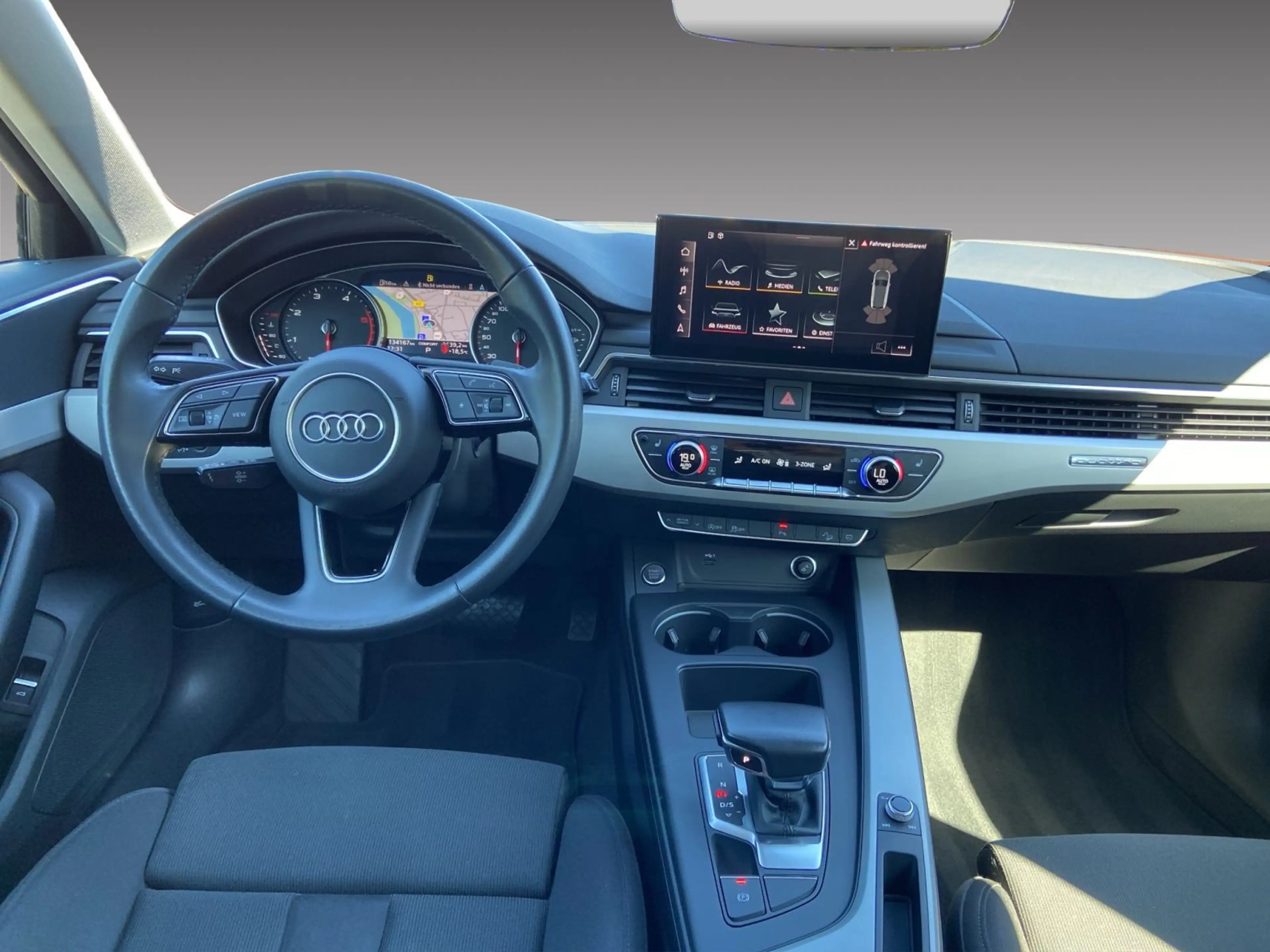 Audi A4 allroad quattro 150kW 40 TDI basis NAVI LED P — photo 14