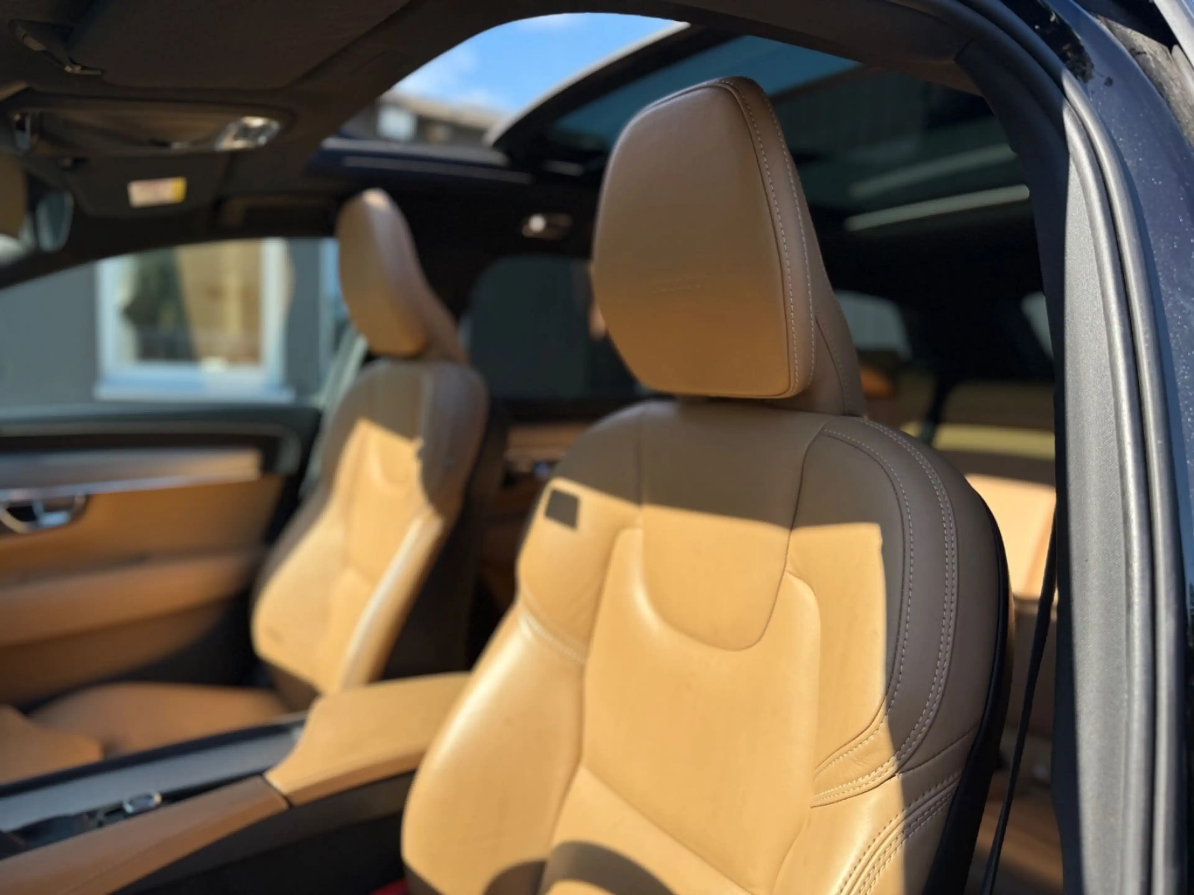 Volvo V90 Inscription/4WD/Pano/TOT/H&K/LED/Memory/AHK — photo 12