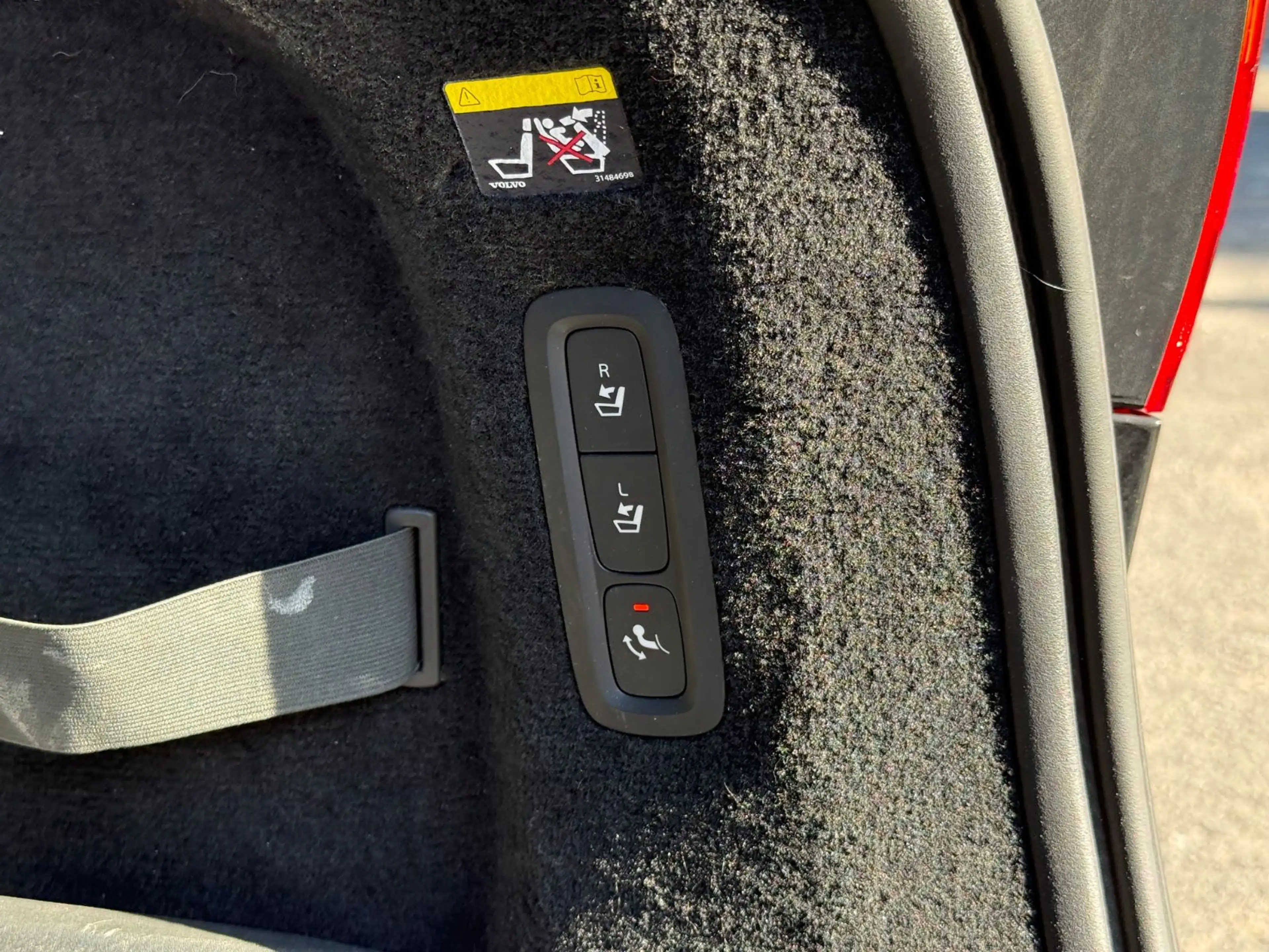 Volvo V90 Inscription/4WD/Pano/TOT/H&K/LED/Memory/AHK — photo 9